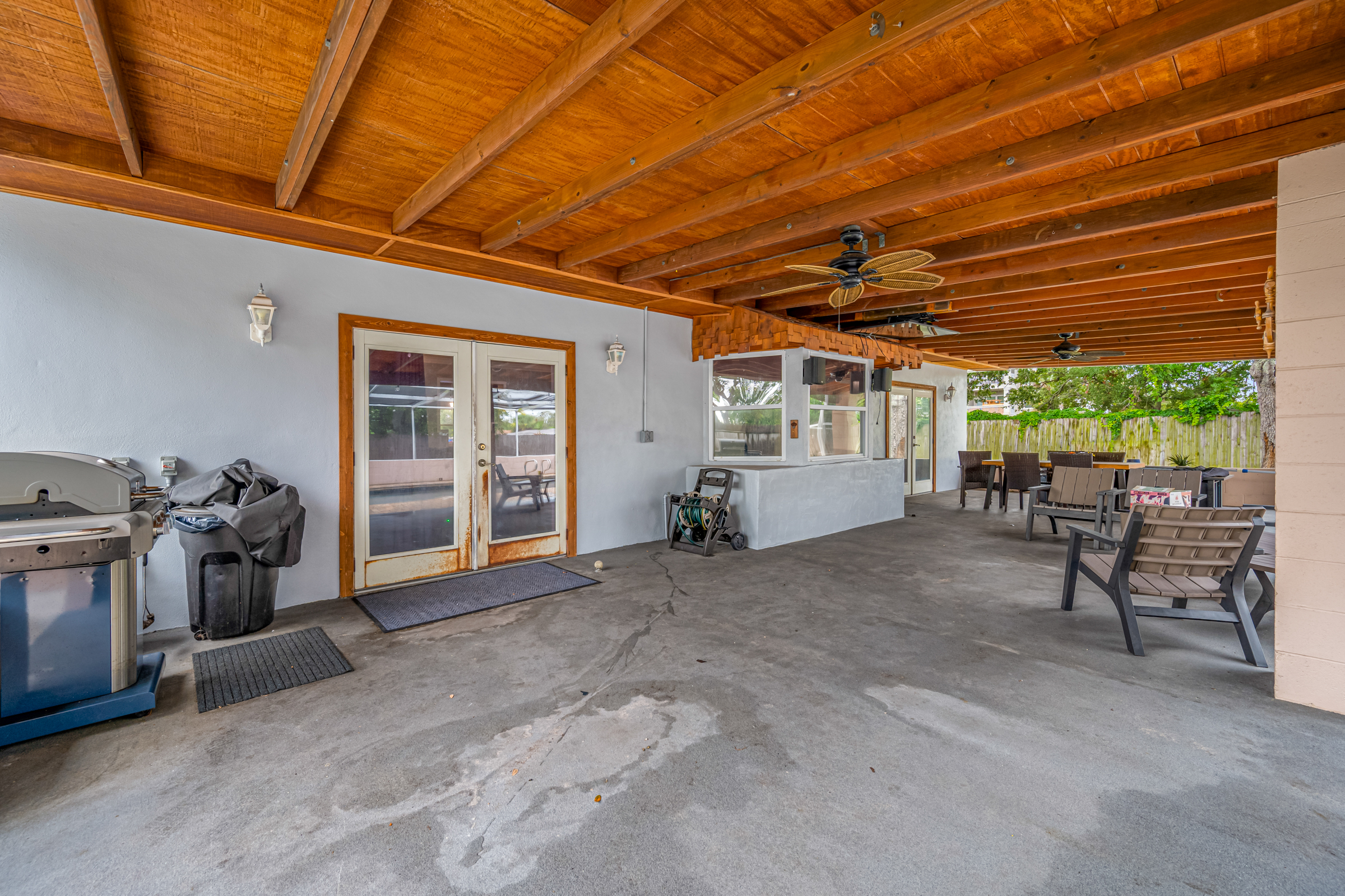Clearwater, Florida, 33764, United States, 3 Bedrooms Bedrooms, ,2 BathroomsBathrooms,Residential,For Sale,1879424