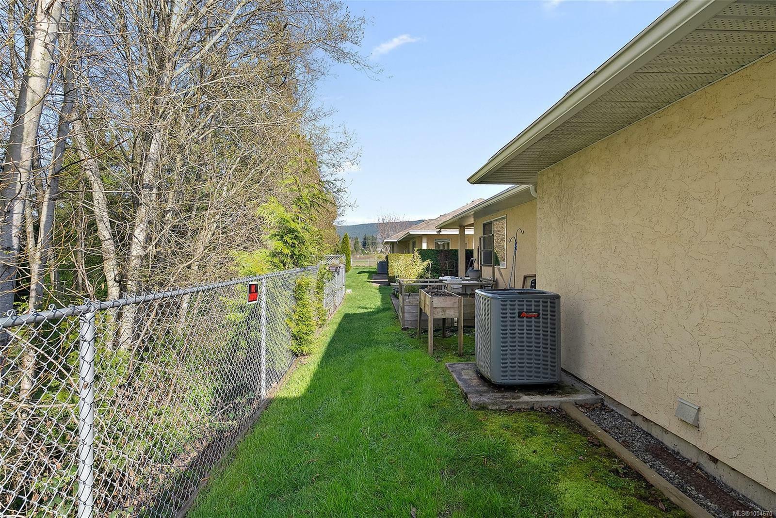 DUNCAN, British Columbia, V9L 2S2, CA, 2 Bedrooms Bedrooms, ,Residential,For Sale,1875363