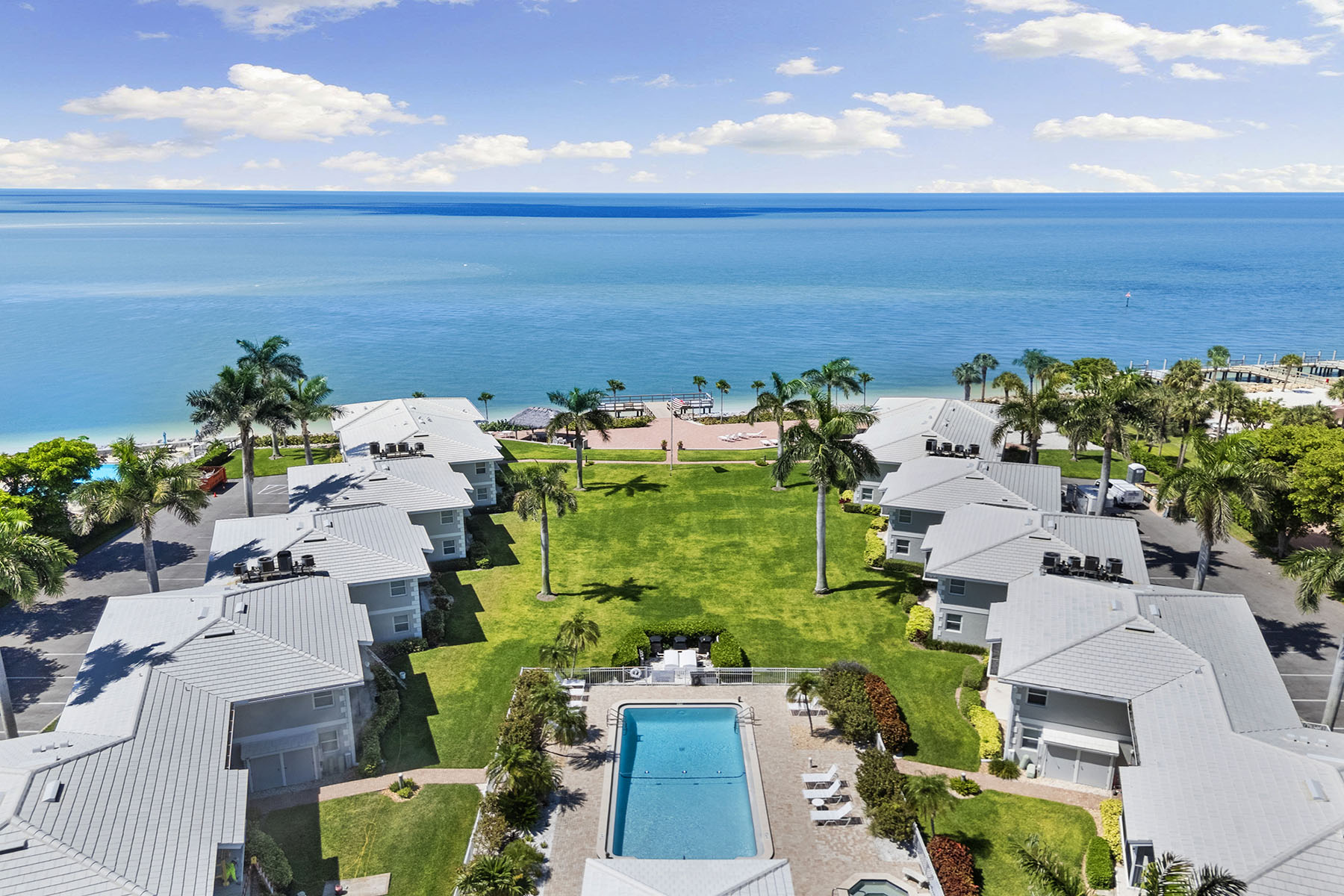  MARCO ISLAND - SURFSIDE CLUB AT MARCO ISLAND - 物件實景