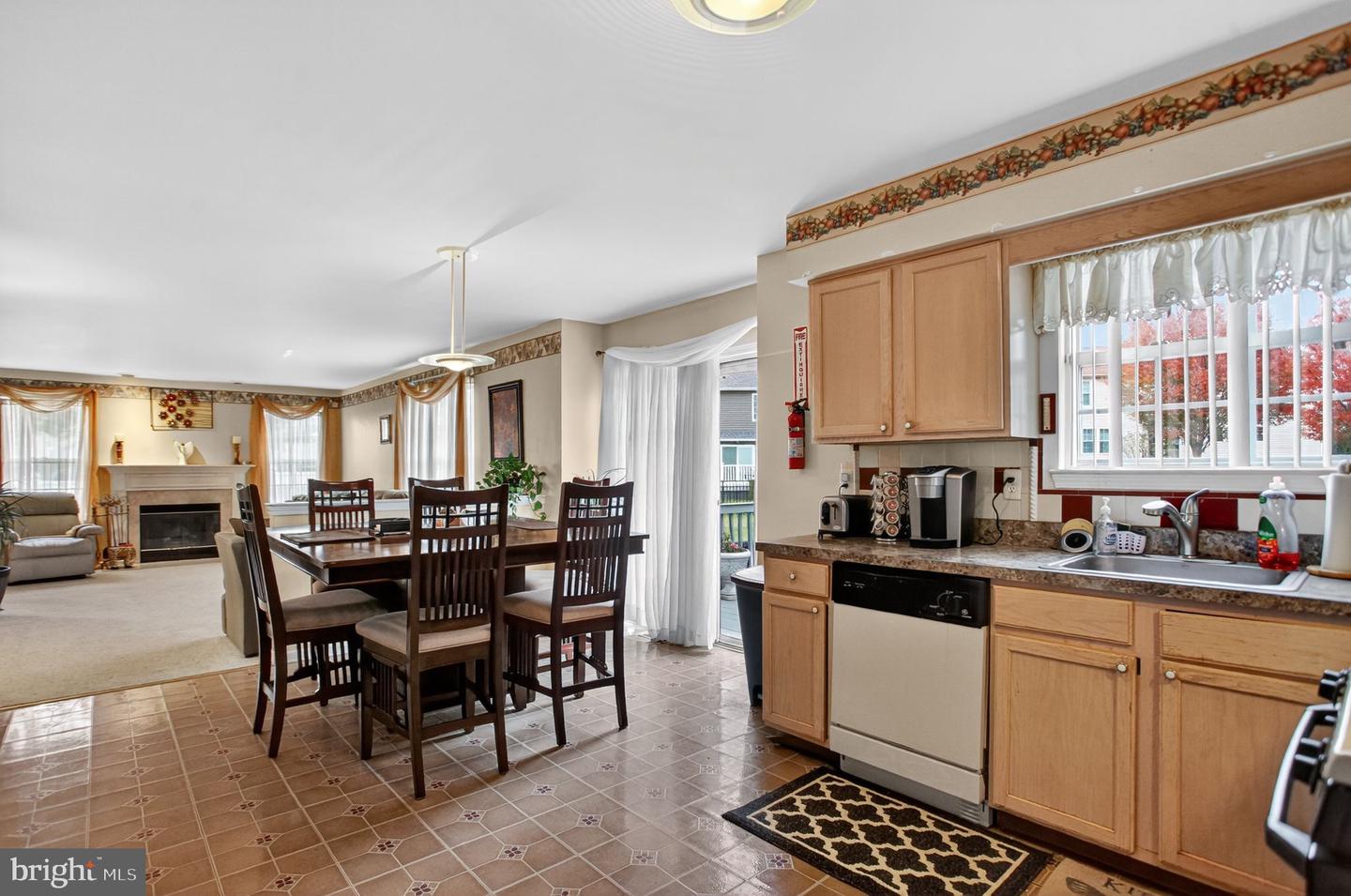 Burlington, New Jersey, 08016, United States, 4 Bedrooms Bedrooms, ,3 BathroomsBathrooms,Residential,For Sale,1988939