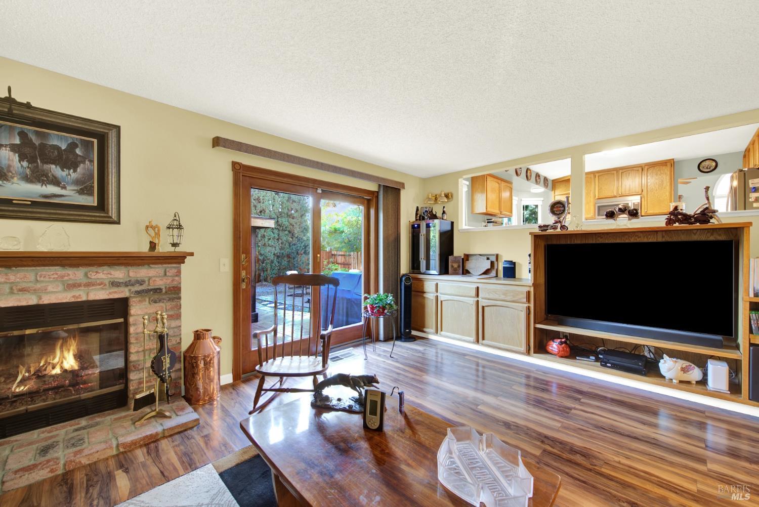 Fairfield, California, 94533, United States, 4 Bedrooms Bedrooms, ,3 BathroomsBathrooms,Residential,For Sale,1988376