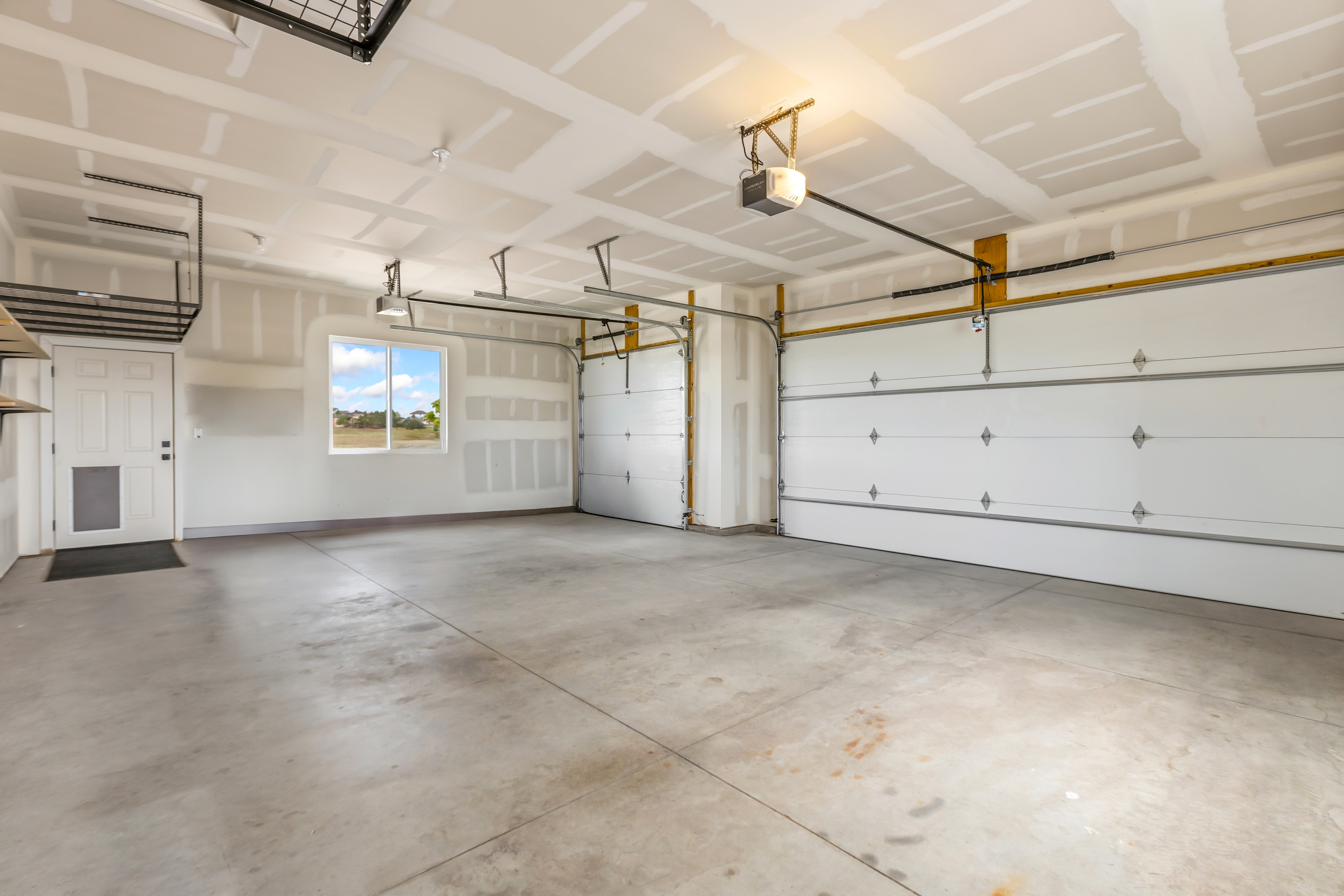  Custom-Built Home in the Highly Sought-After Pelican Lake Ranch Community - 物件實景