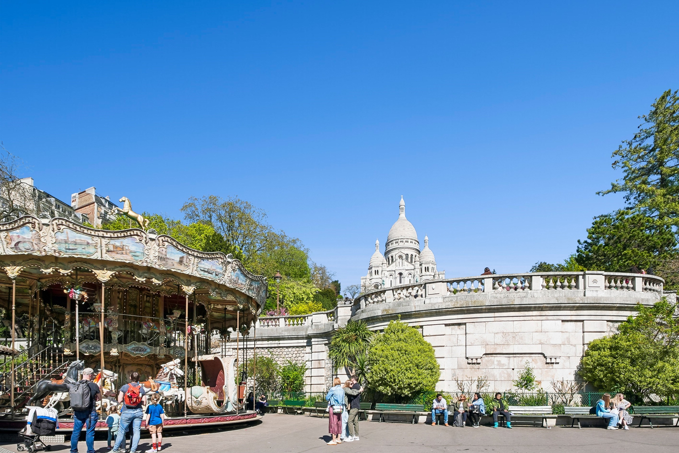  Paris XVIII — In the heart of Montmartre, a bright apartment with views of the … - 物件實景