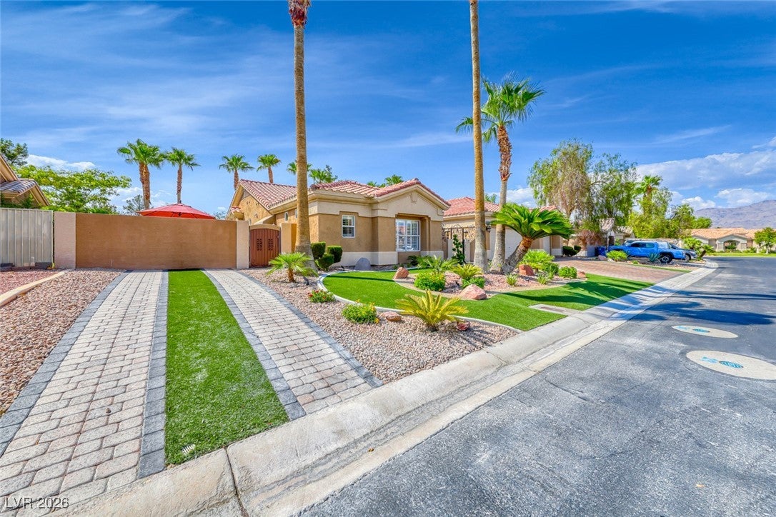 Las Vegas, Nevada, 89131, United States, 3 Bedrooms Bedrooms, ,2 BathroomsBathrooms,Residential,For Sale,2009747