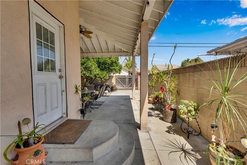Downey, California, 90242, United States, 3 Bedrooms Bedrooms, ,2 BathroomsBathrooms,Residential,For Sale,1938023