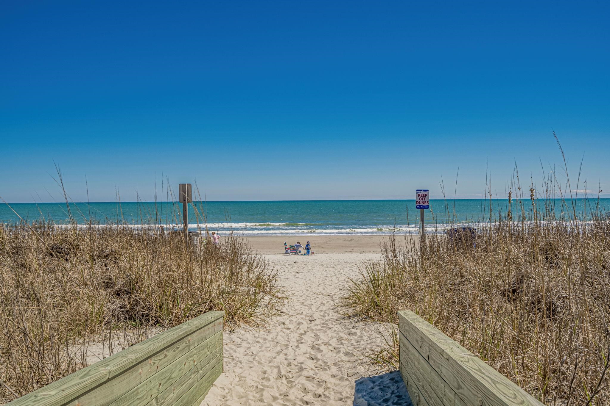 Myrtle Beach, South Carolina, 29575, United States, 5 Bedrooms Bedrooms, ,5 BathroomsBathrooms,Residential,For Sale,2029962
