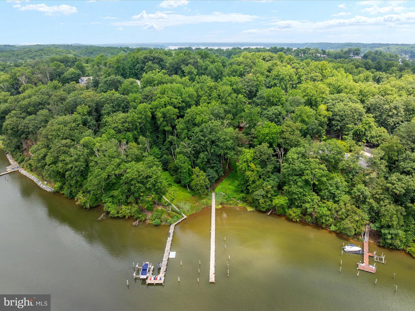 Annapolis, Maryland, 21401, United States, 5 Bedrooms Bedrooms, ,5 BathroomsBathrooms,Residential,For Sale,1895873