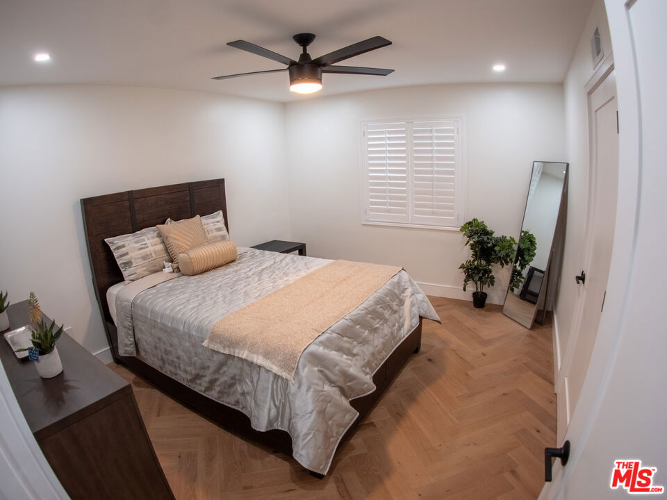 Duarte, California, 91010, United States, 6 Bedrooms Bedrooms, ,3 BathroomsBathrooms,Residential,For Sale,1836068
