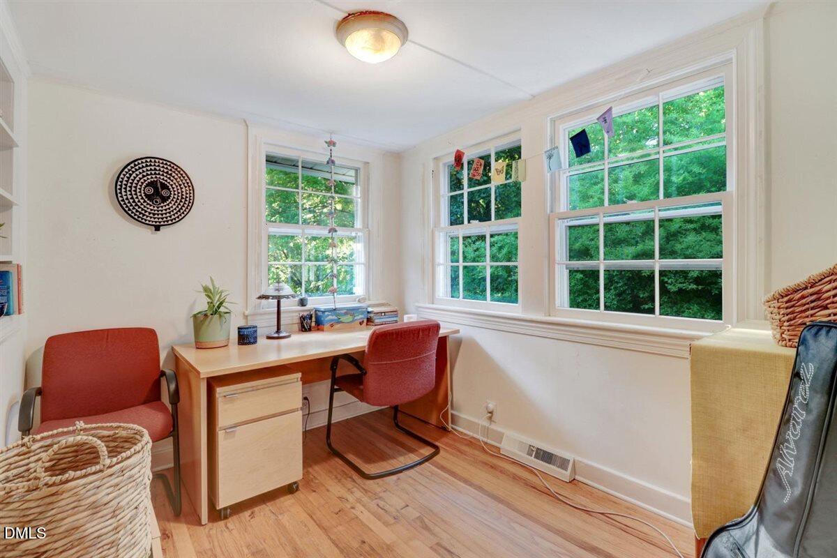 Durham, North Carolina, 27707, United States, 3 Bedrooms Bedrooms, ,2 BathroomsBathrooms,Residential,For Sale,1990361