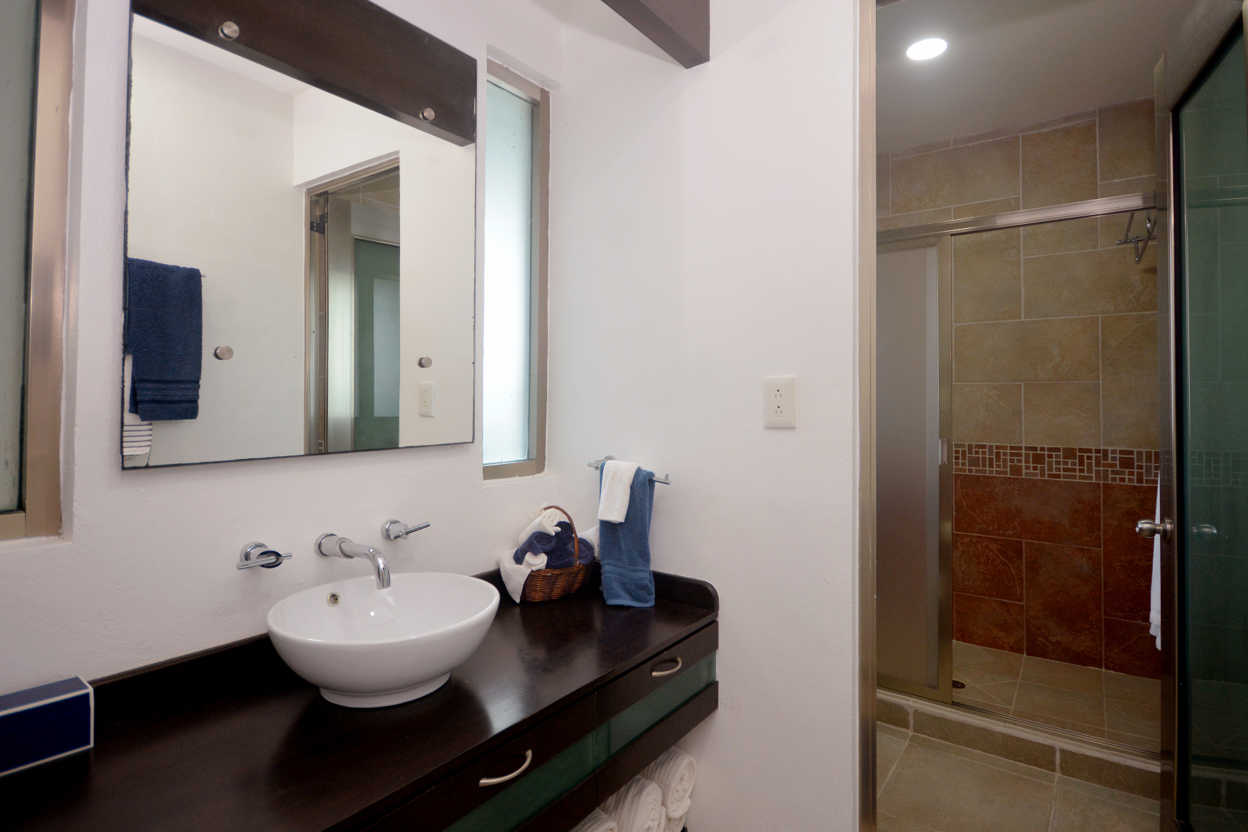  DUPLEX 8 BEDROOM HOME NEAR THE BEACH - 物件實景