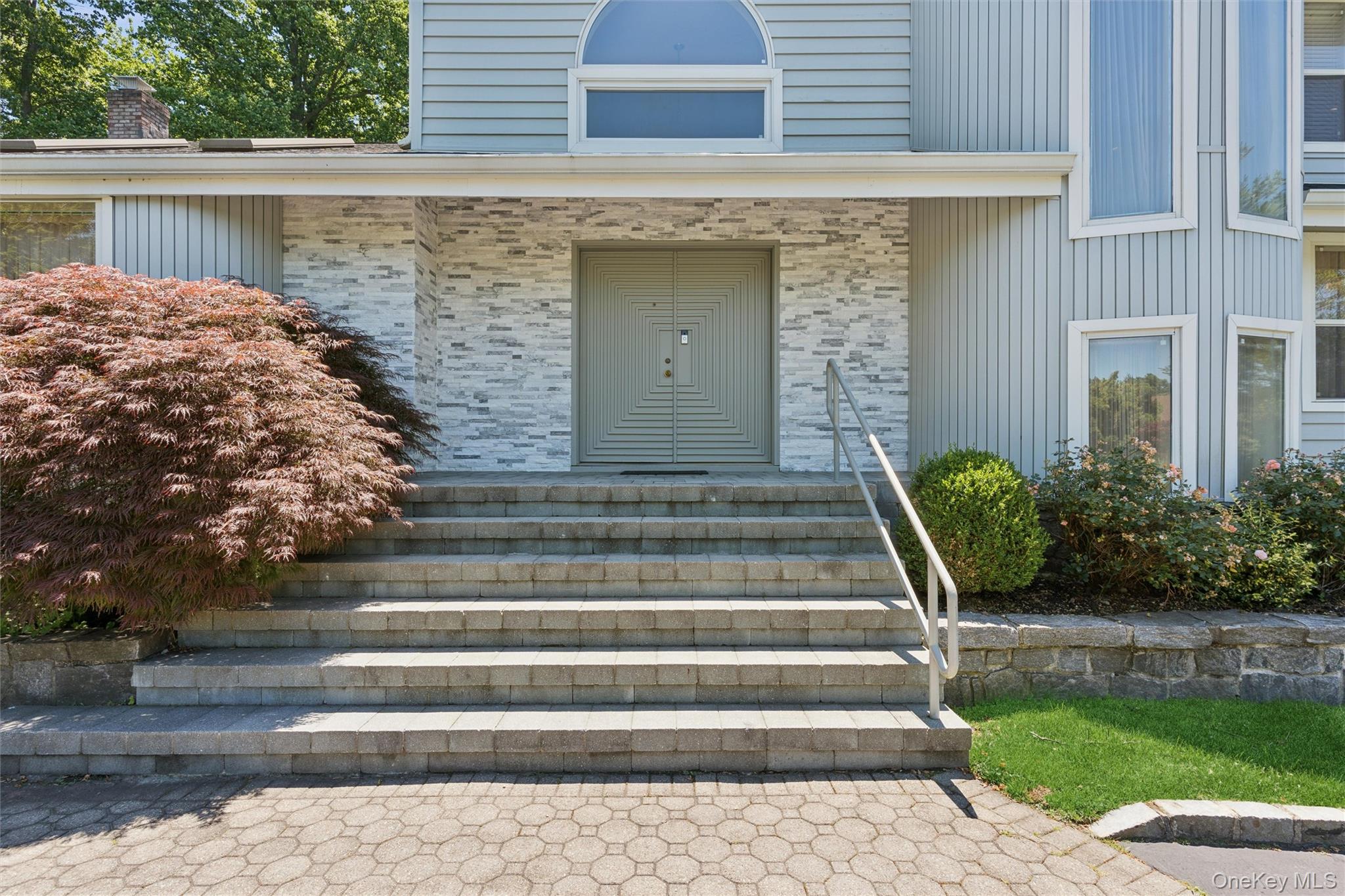 Greenwood Ln, Woodbury, NY 11797 #1