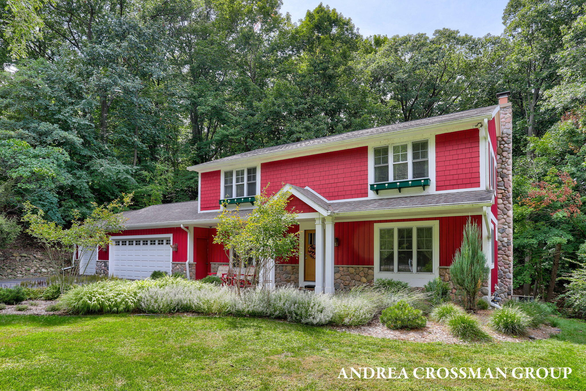 Holland, Michigan, 49424, United States, 5 Bedrooms Bedrooms, ,4 BathroomsBathrooms,Residential,For Sale,1947072