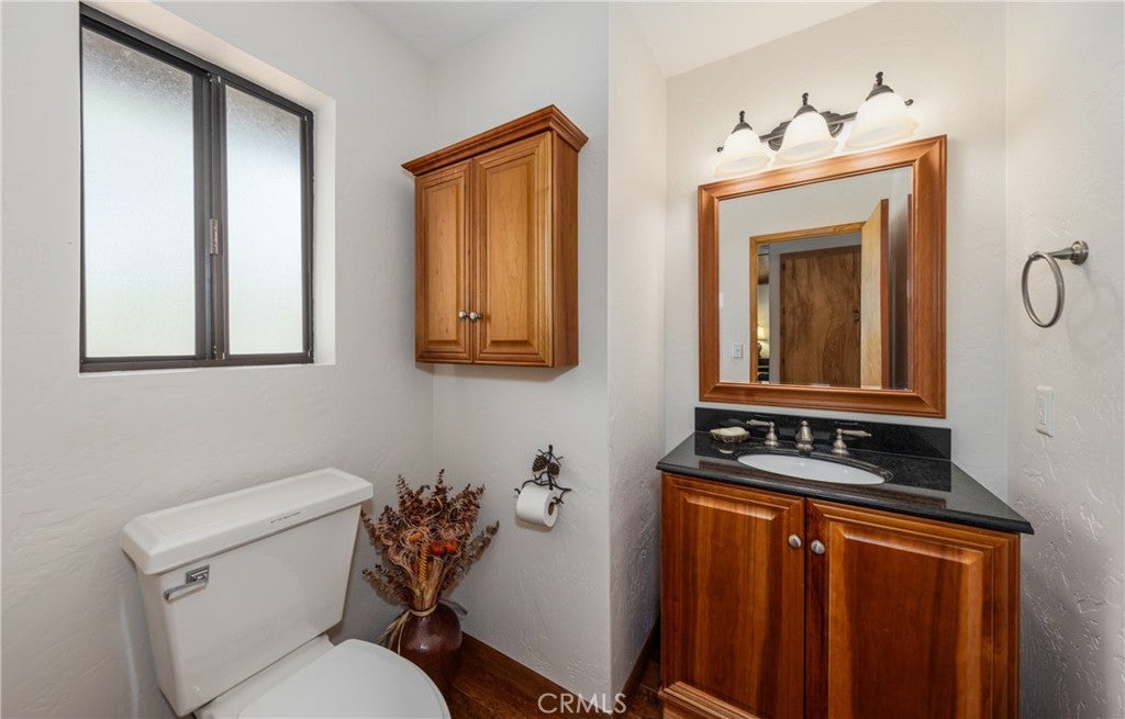 Big Bear City, California, 92314, United States, 2 Bedrooms Bedrooms, ,2 BathroomsBathrooms,Residential,For Sale,1846241