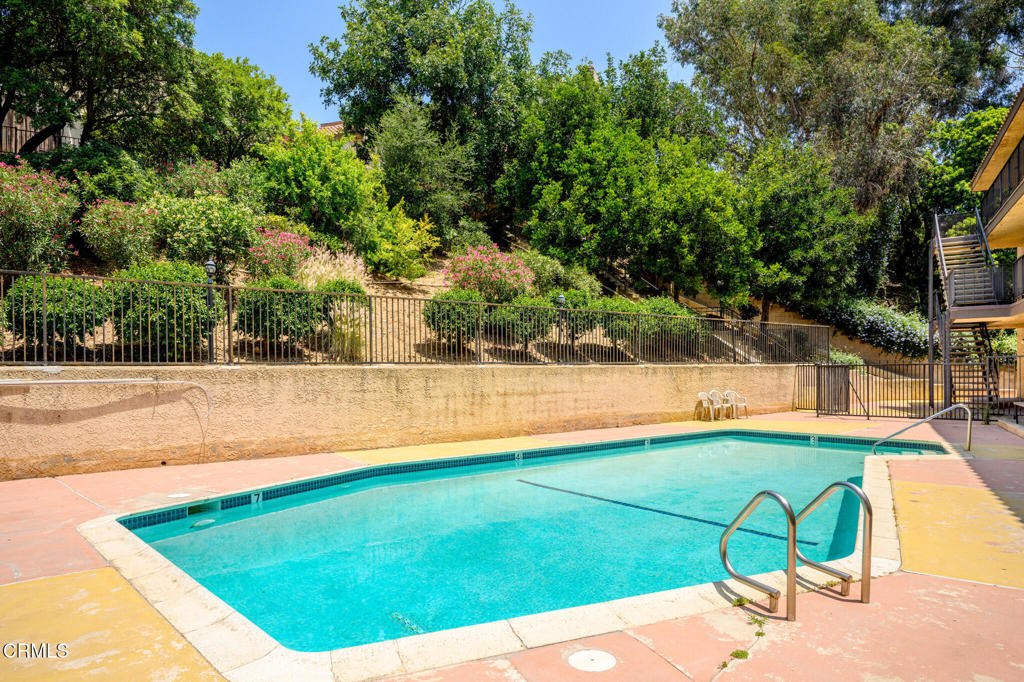 Los Angeles, California, 90042, United States, 2 Bedrooms Bedrooms, ,2 BathroomsBathrooms,Residential,For Sale,1856042