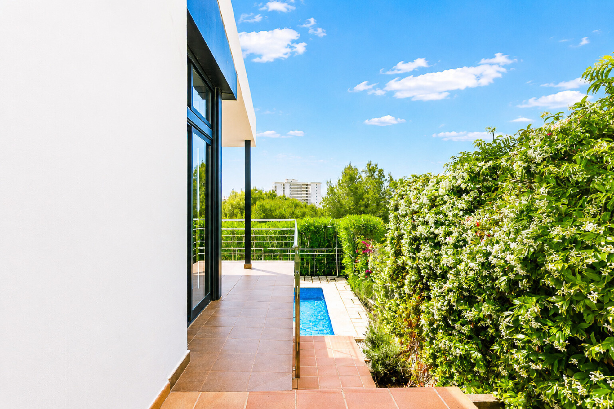  Detached villa with panoramic views and tourist license in Vallpineda - 物件實景
