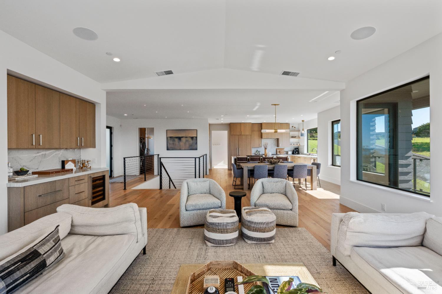 Bodega Bay, California, 94923, United States, 4 Bedrooms Bedrooms, ,5 BathroomsBathrooms,Residential,For Sale,1940250