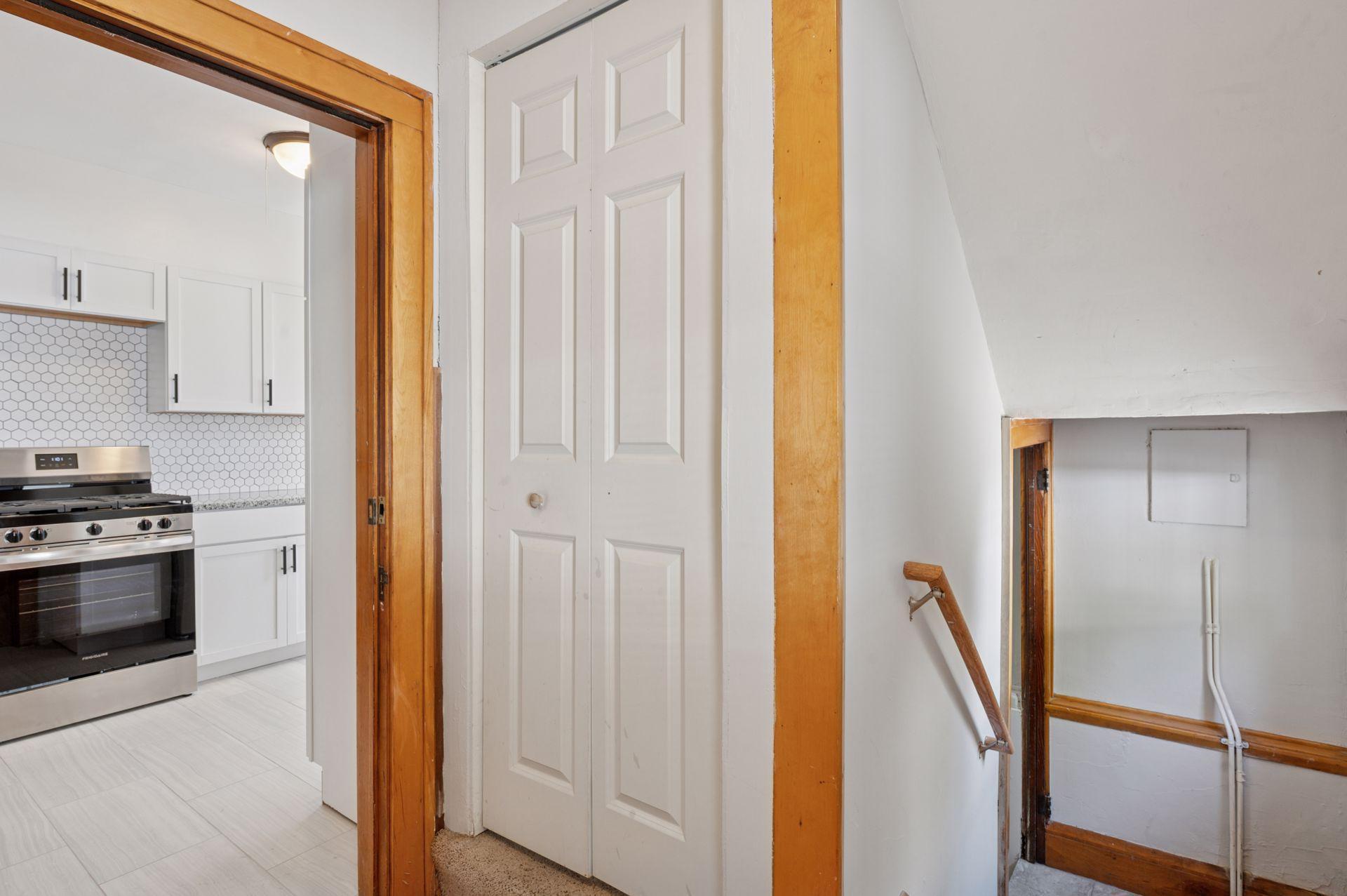 Minneapolis, Minnesota, 55408, United States, ,Residential,For Sale,1903572