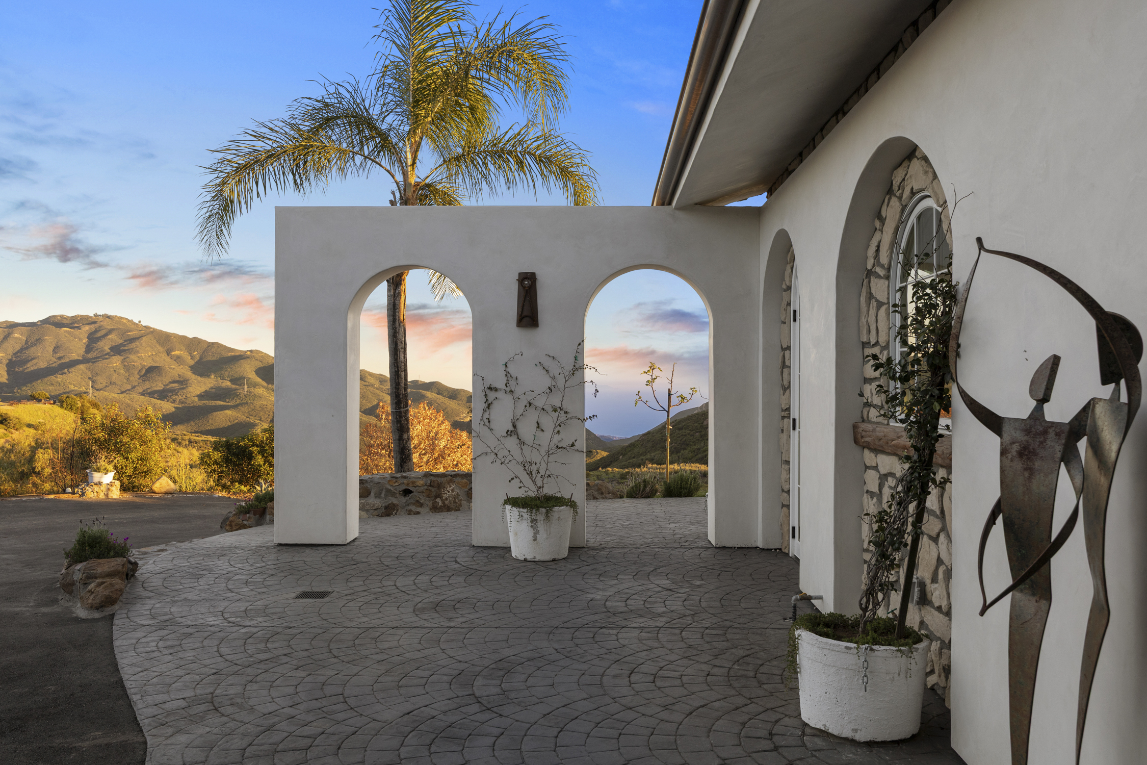  33239 Mulholland Hwy - 物件實景