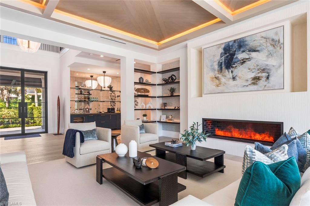 Naples, Florida, 34102, United States, 4 Bedrooms Bedrooms, ,6 BathroomsBathrooms,Residential,For Sale,2003055