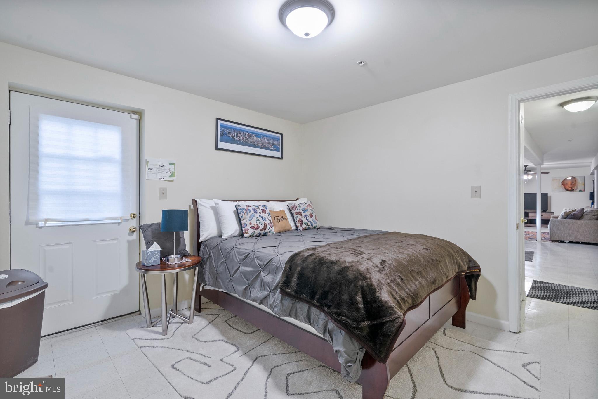 Clinton, Maryland, 20735, United States, 5 Bedrooms Bedrooms, ,4 BathroomsBathrooms,Residential,For Sale,2005759