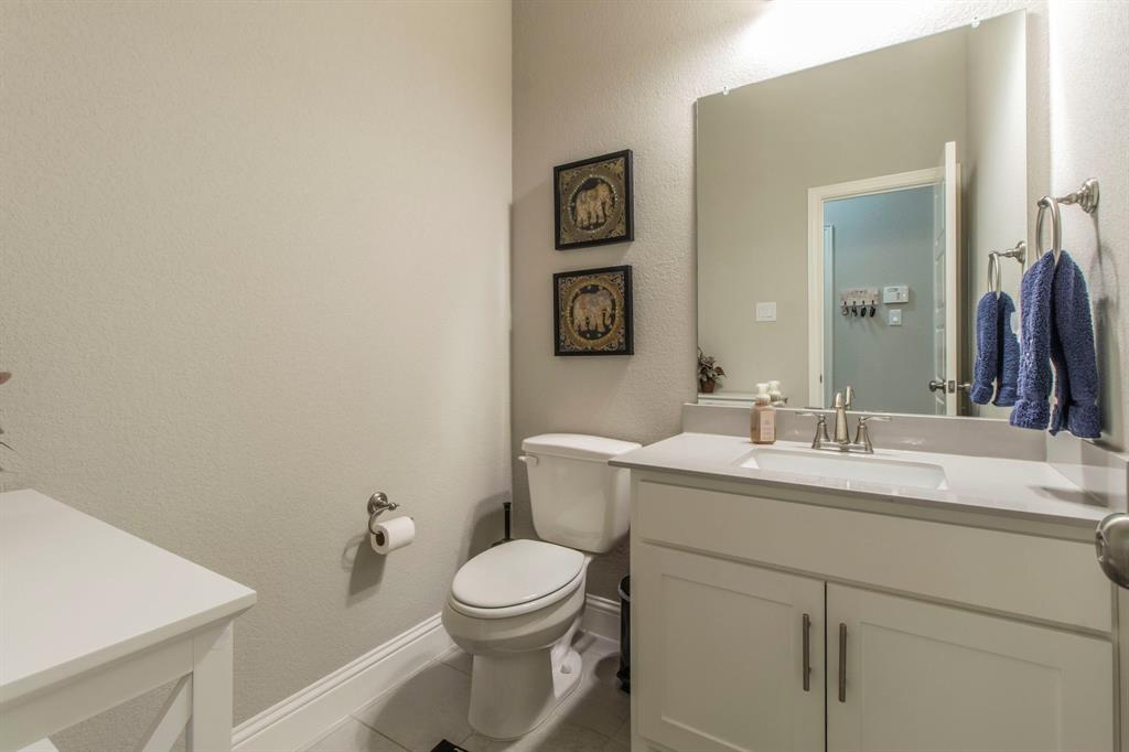 Waxahachie, Texas, 75165, United States, 4 Bedrooms Bedrooms, ,3 BathroomsBathrooms,Residential,For Sale,1920733