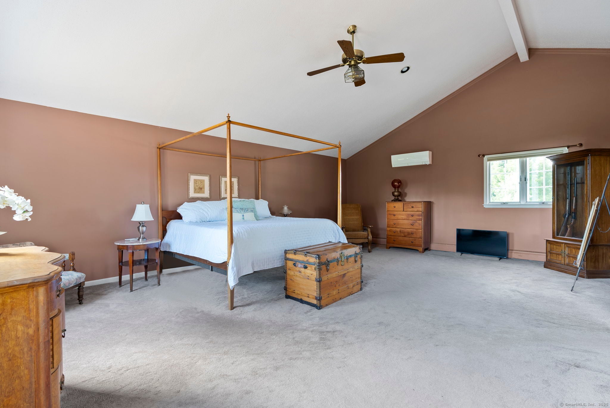 Rocky Hill, Connecticut, 06067, United States, 3 Bedrooms Bedrooms, ,3 BathroomsBathrooms,Residential,For Sale,1944890