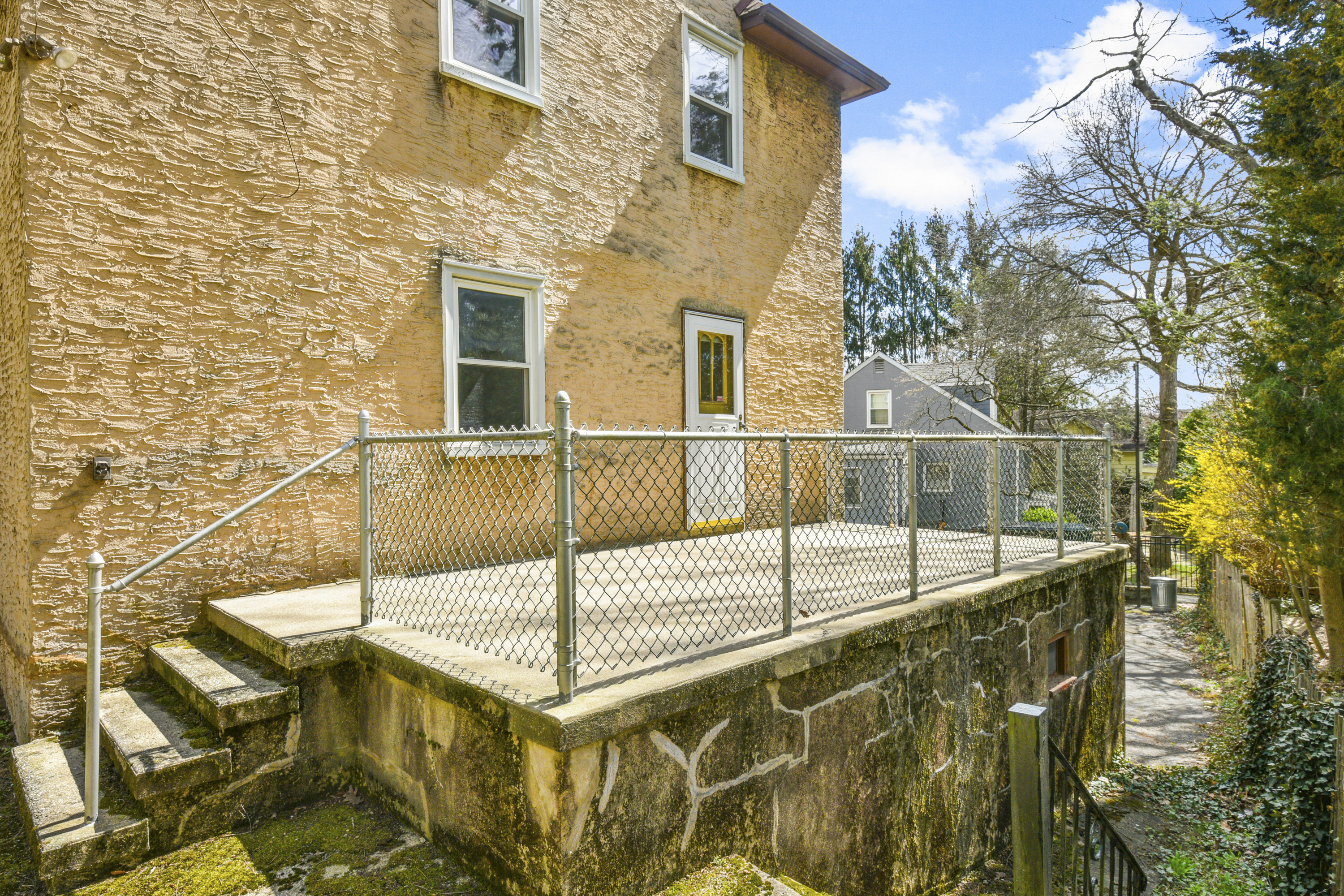  Charming Larchmont Colonial - 物件實景