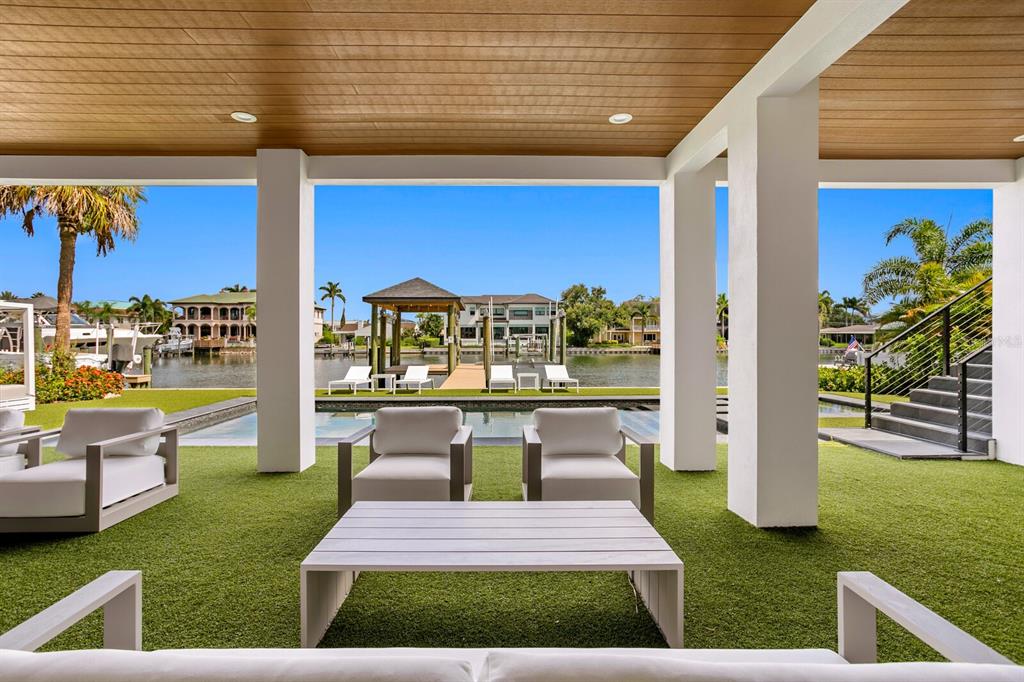 Tampa, Florida, 33629, United States, 4 Bedrooms Bedrooms, ,6 BathroomsBathrooms,Residential,For Sale,1932430