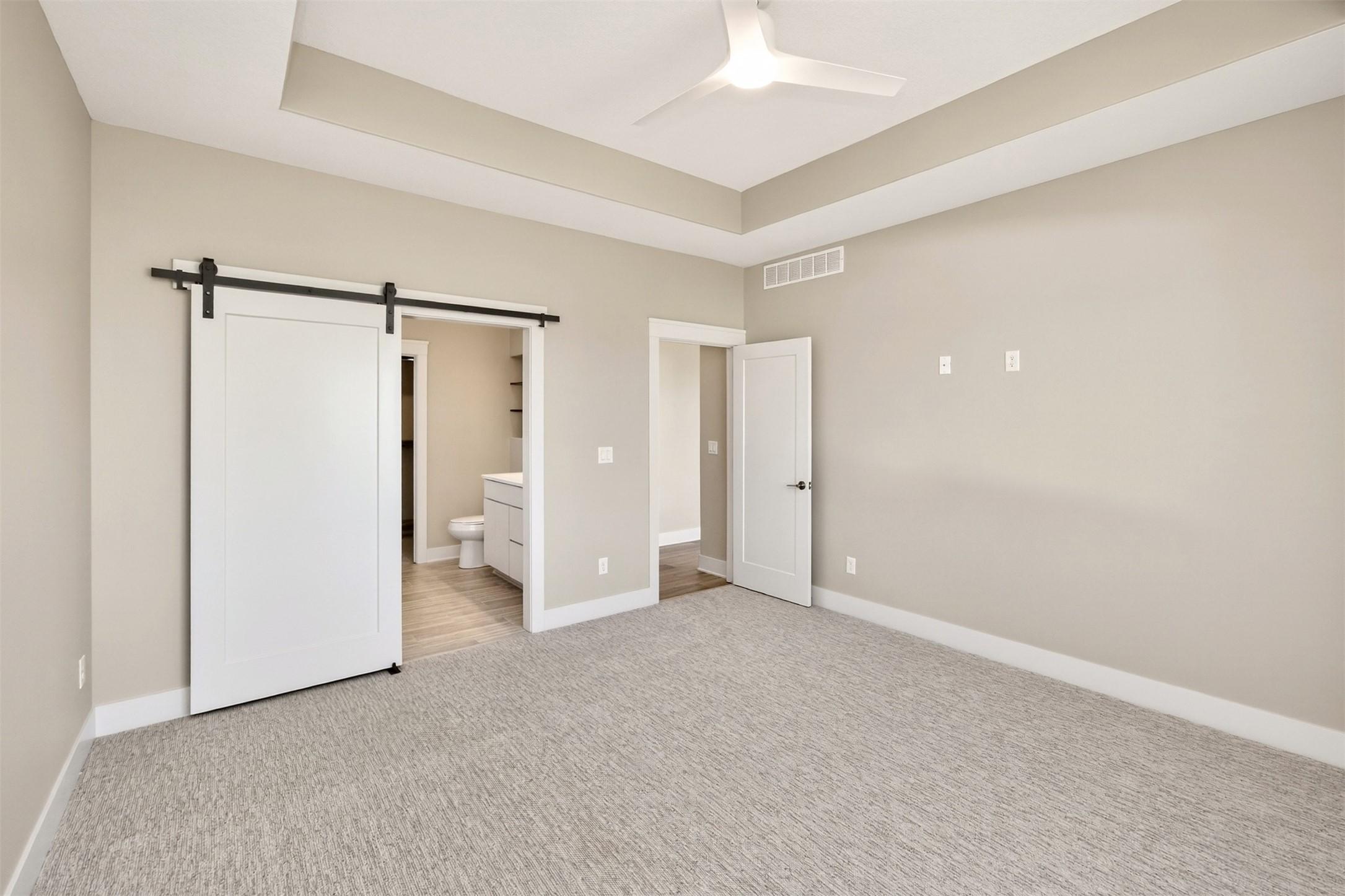 Huxley, Iowa, 50124, United States, 5 Bedrooms Bedrooms, ,3 BathroomsBathrooms,Residential,For Sale,2010436