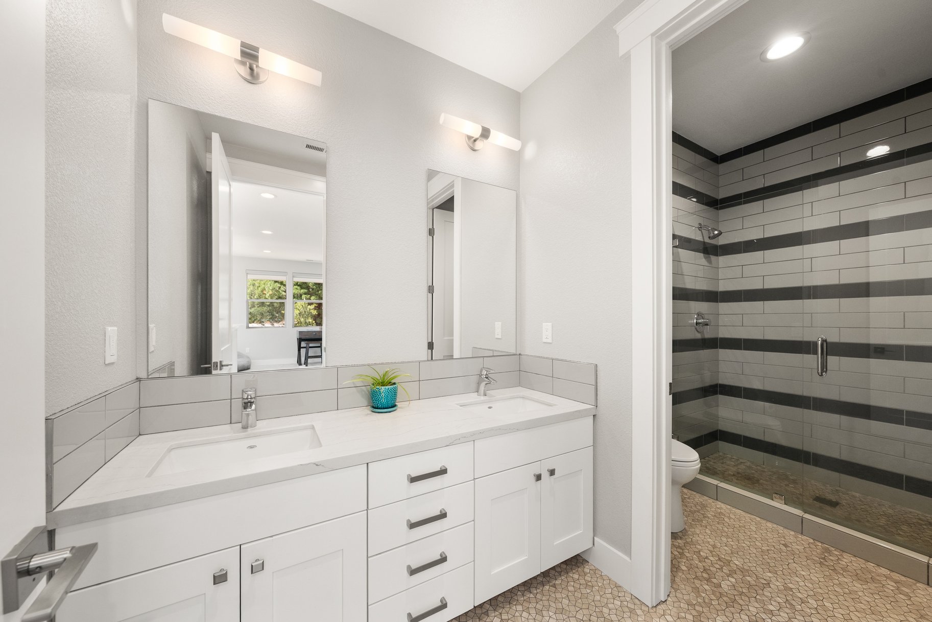  Refined living on one of Reno