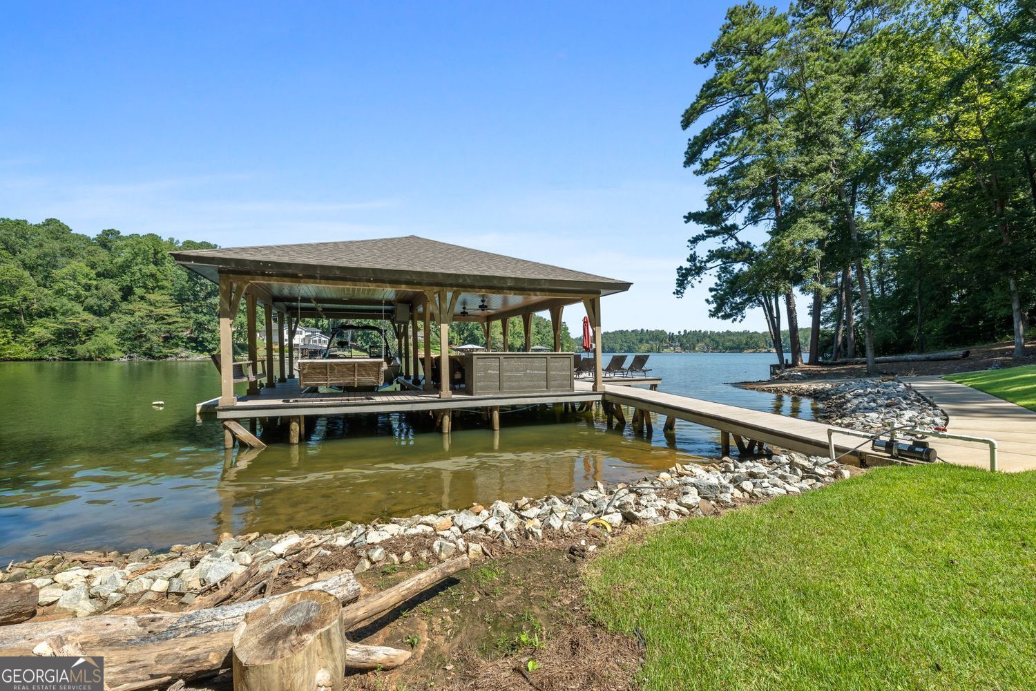 Jackson, Georgia, 30233, United States, 4 Bedrooms Bedrooms, ,3 BathroomsBathrooms,Residential,For Sale,1905140
