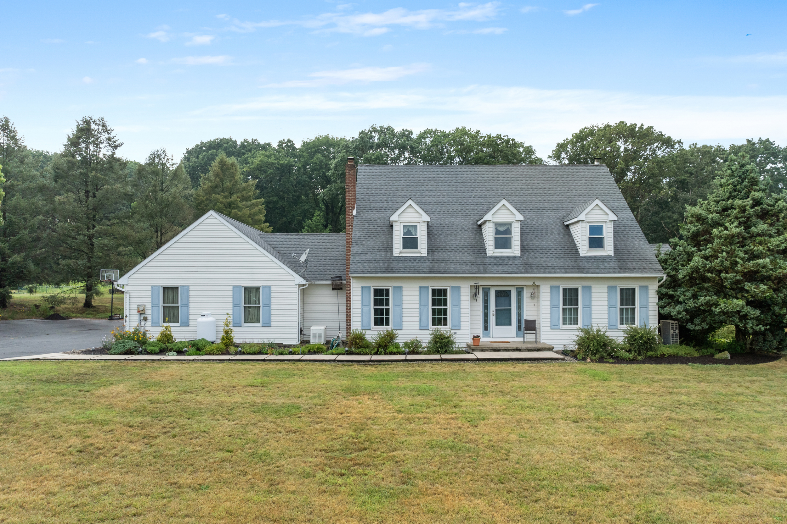 New Tripoli, Pennsylvania, 18066-2432, United States, 3 Bedrooms Bedrooms, ,3 BathroomsBathrooms,Residential,For Sale,1945015