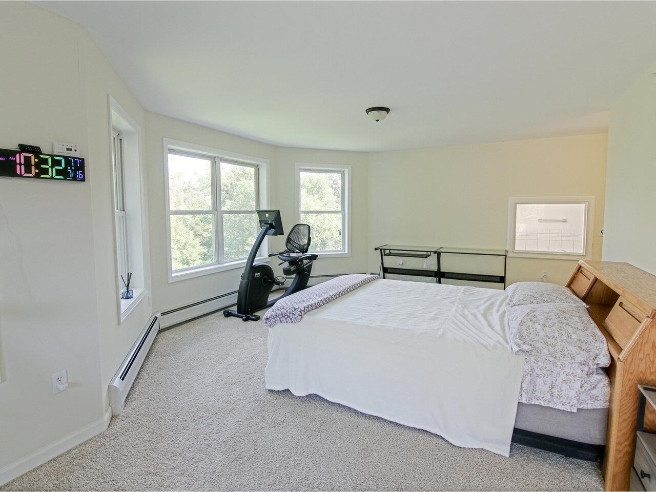 Burlington, Vermont, 05408, United States, 2 Bedrooms Bedrooms, ,2 BathroomsBathrooms,Residential,For Sale,1902204