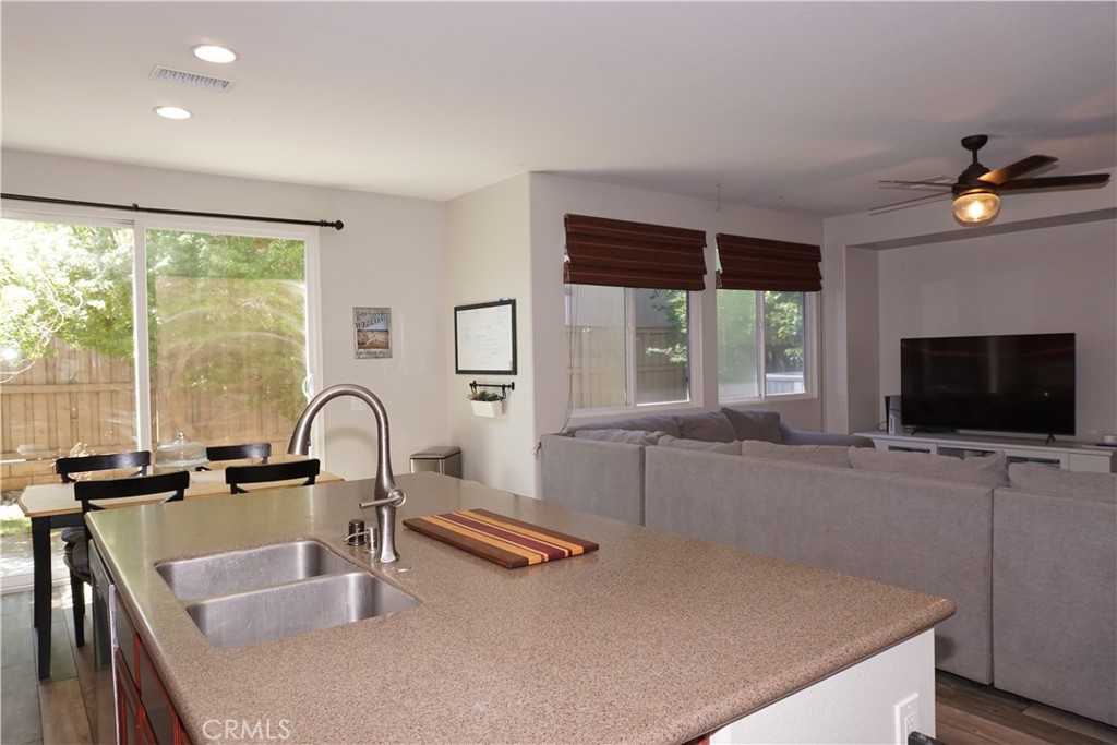 Temecula, California, 92592, United States, 4 Bedrooms Bedrooms, ,3 BathroomsBathrooms,Residential,For Sale,1857276