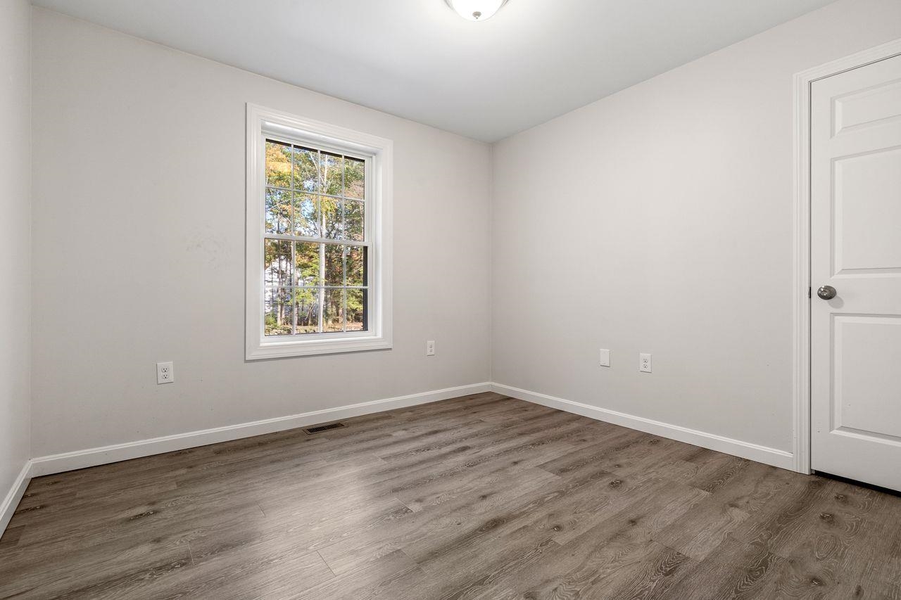 Mont Vernon, New Hampshire, 03057, United States, 3 Bedrooms Bedrooms, ,1 BathroomBathrooms,Residential,For Sale,1998369