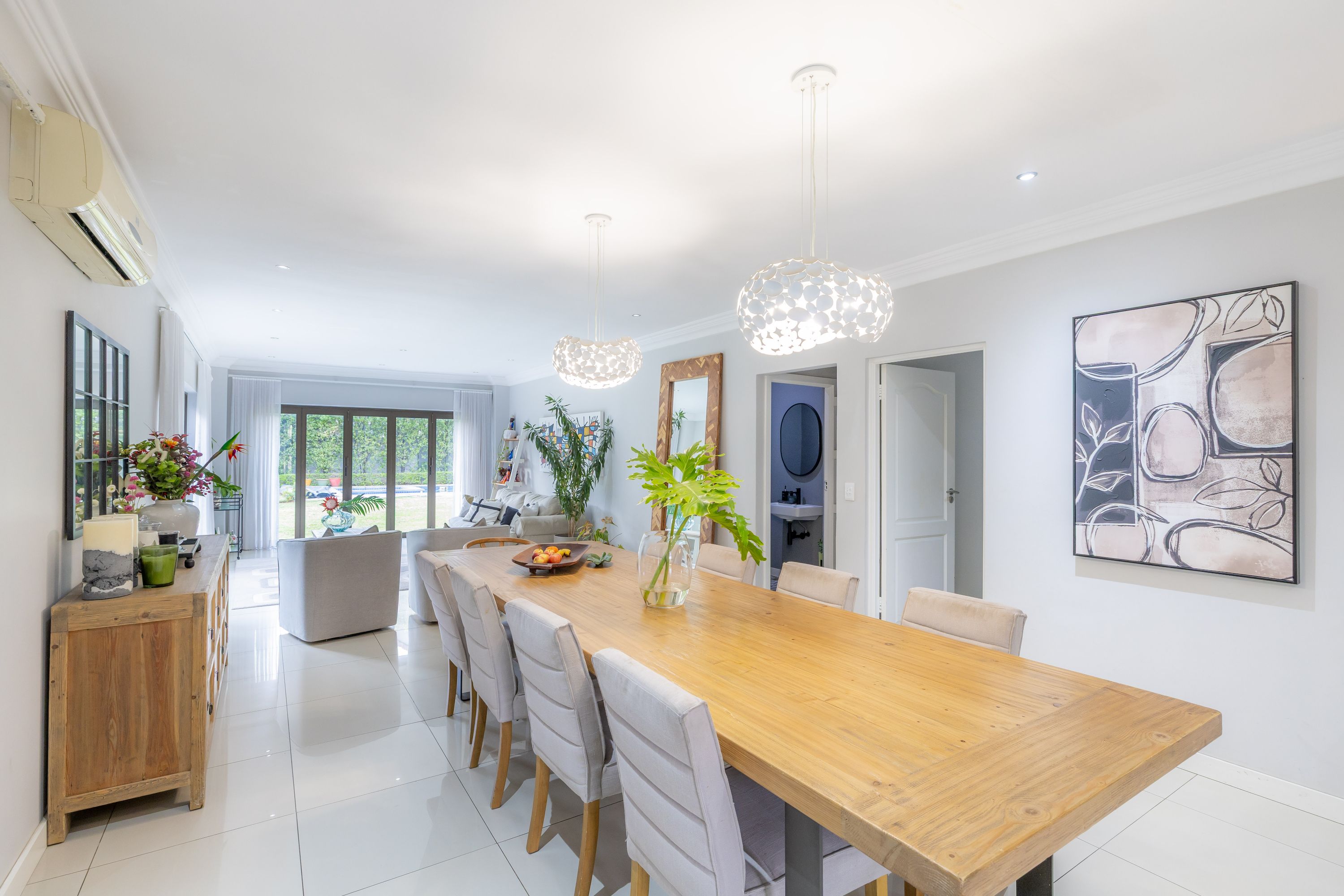  Elegant Family Home in a Secure Golf Estate - 物件實景