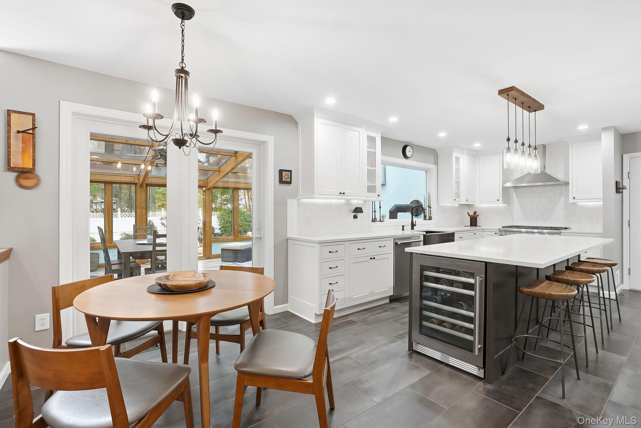 Cortlandt Manor, New York, 10567, United States, 4 Bedrooms Bedrooms, ,3 BathroomsBathrooms,Residential,For Sale,1987823