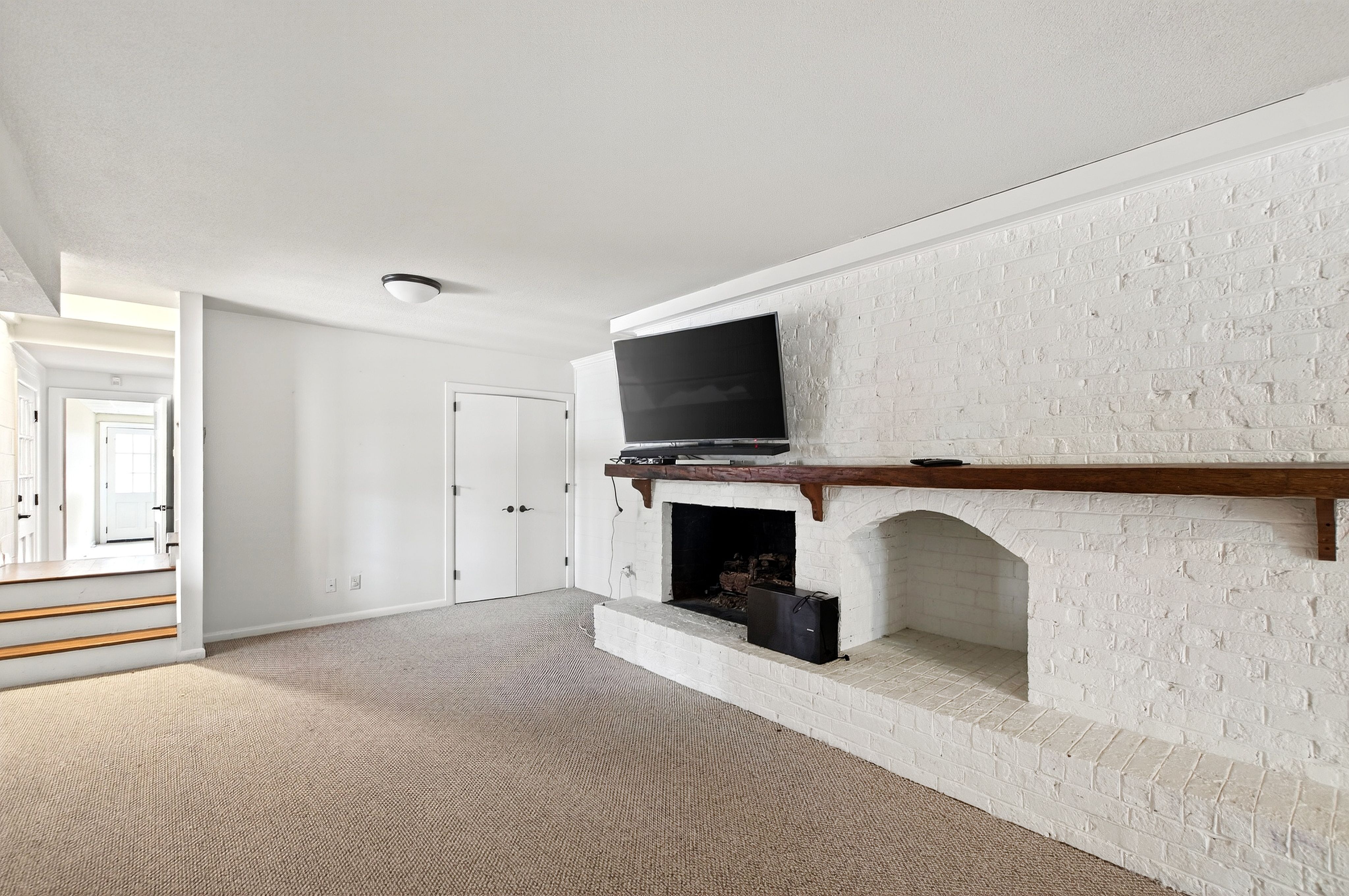  3620 Alamance Drive, Raleigh, NC 27609 - 物件實景