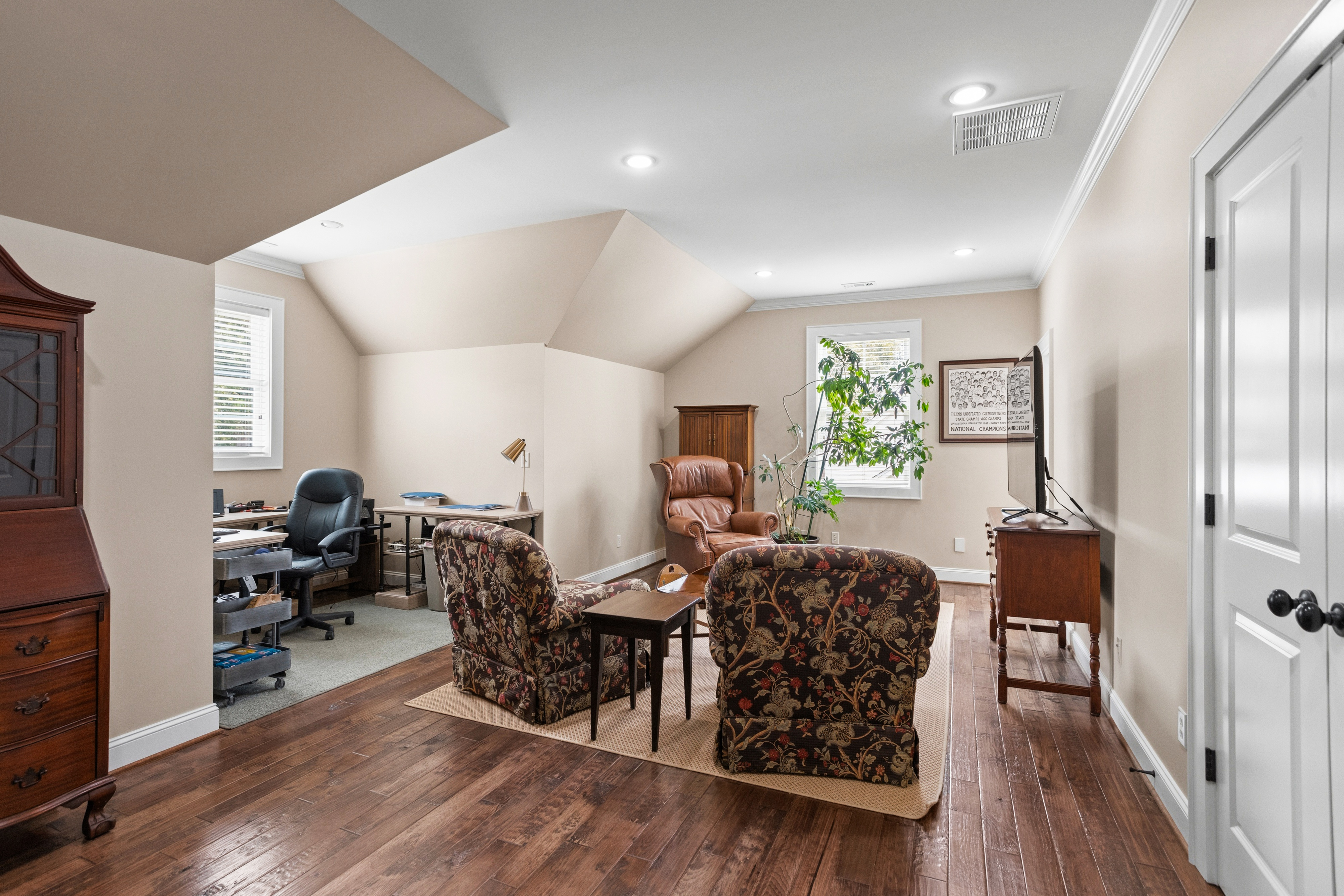  16 Willow Springs Drive, Greenville, SC 29607 - 物件實景