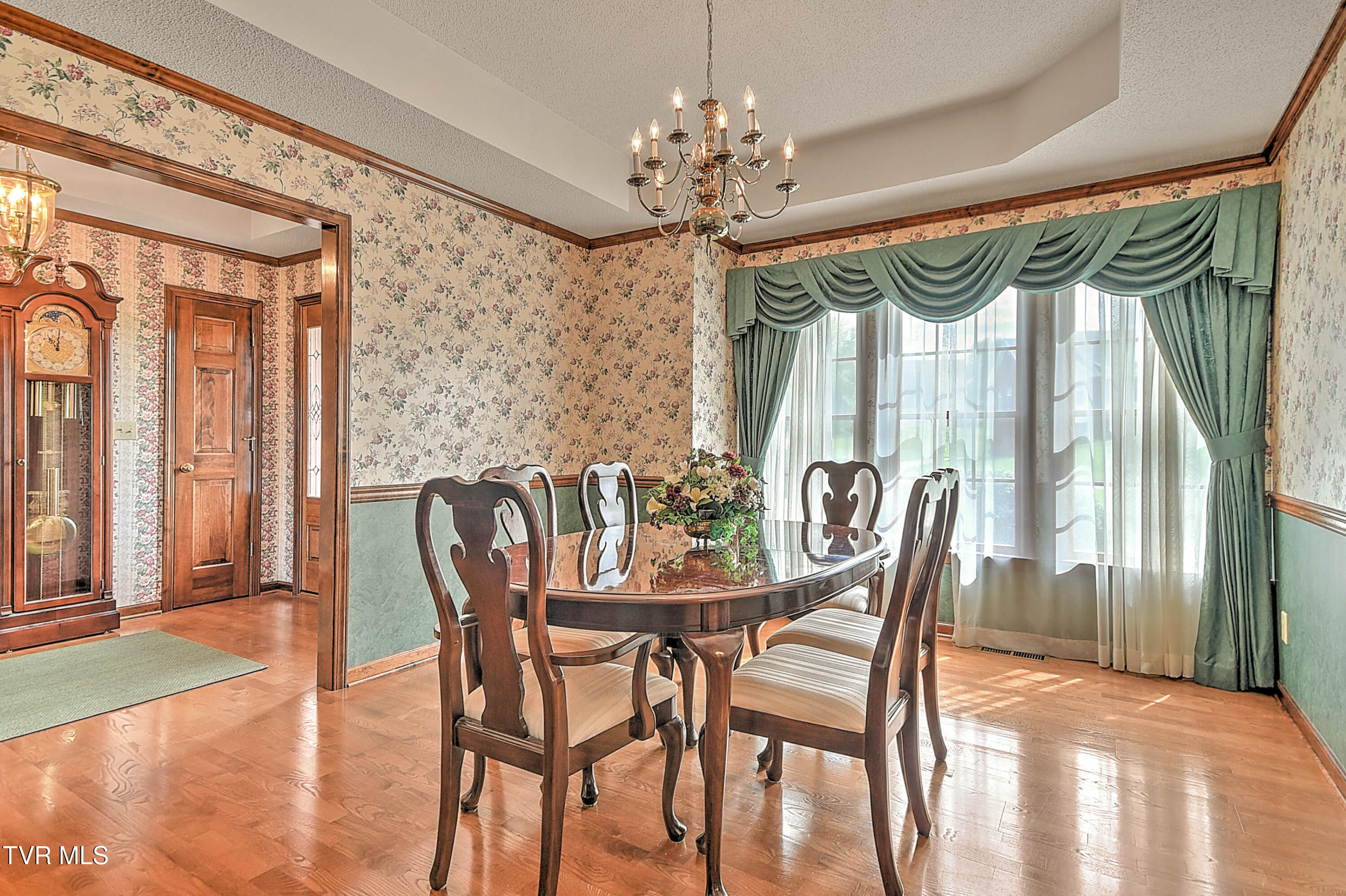 Greeneville, Tennessee, 37745, United States, 4 Bedrooms Bedrooms, ,4 BathroomsBathrooms,Residential,For Sale,1899304
