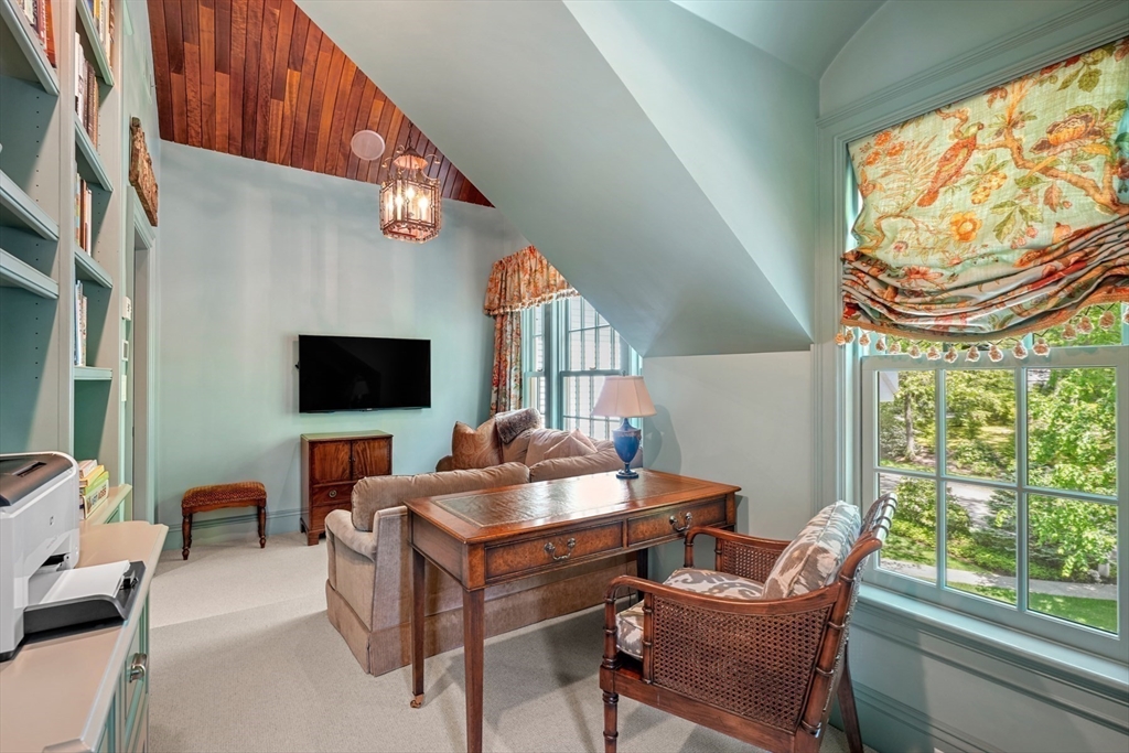 Wellesley, Massachusetts, 02481, United States, 6 Bedrooms Bedrooms, ,11 BathroomsBathrooms,Residential,For Sale,1941587