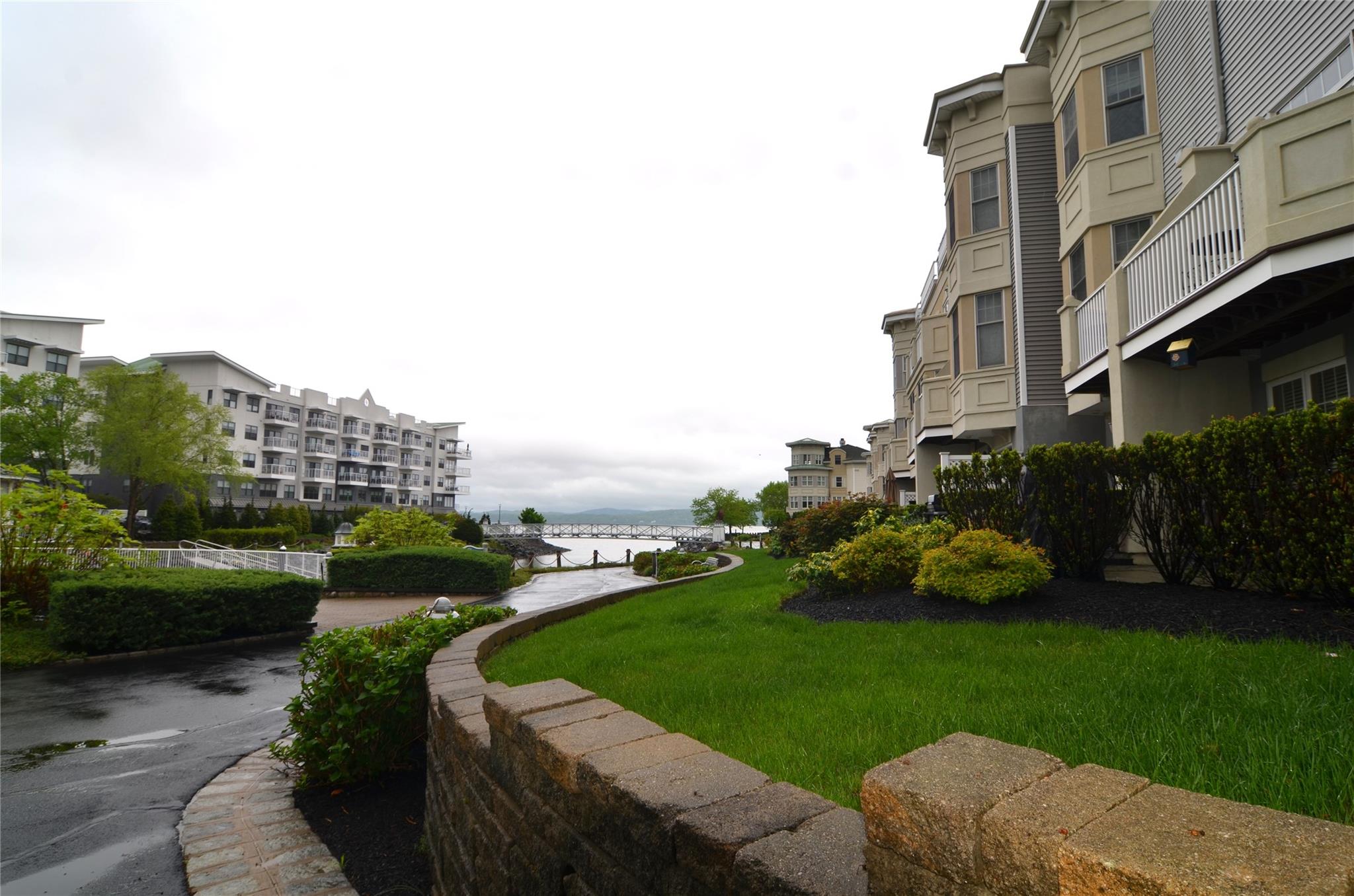 Haverstraw, New York, 10927, United States, 2 Bedrooms Bedrooms, ,2 BathroomsBathrooms,Residential,For Sale,1819239