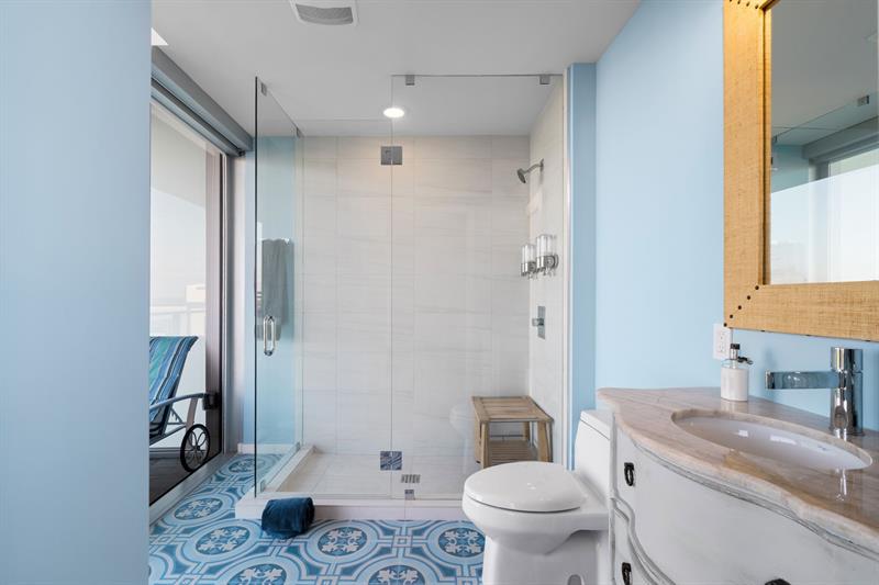 Fort Lauderdale, Florida, 33305, United States, 3 Bedrooms Bedrooms, ,5 BathroomsBathrooms,Residential,For Sale,1992942