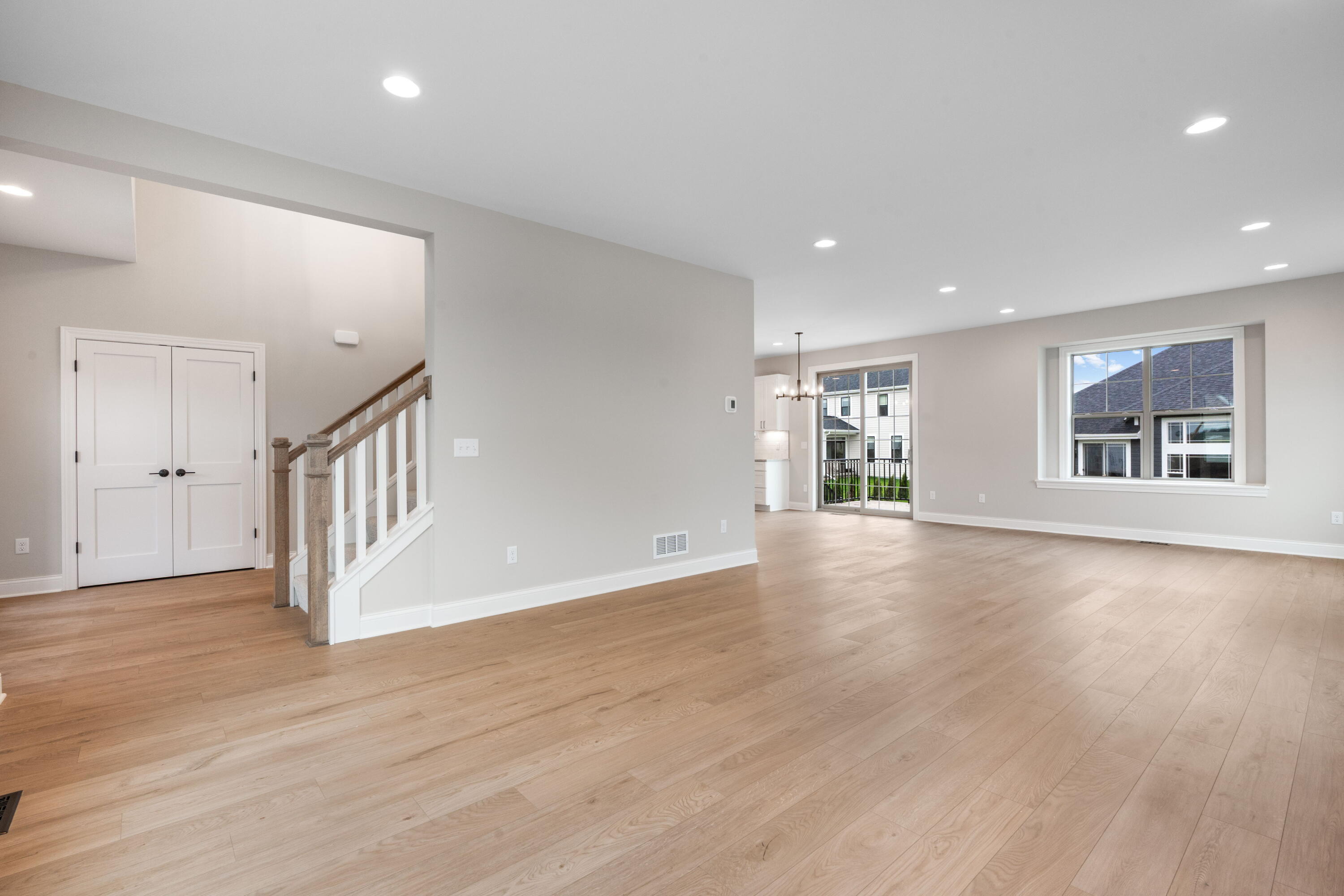Menomonee Falls, Wisconsin, 53051, United States, 5 Bedrooms Bedrooms, ,4 BathroomsBathrooms,Residential,For Sale,1940201