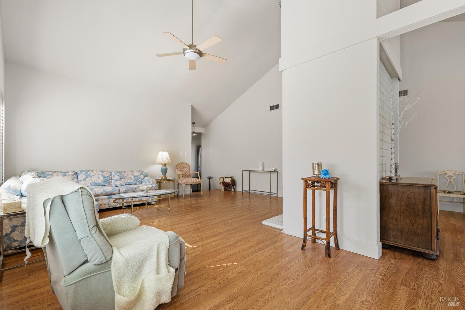 Napa, California, 94558, United States, 4 Bedrooms Bedrooms, ,Residential,For Sale,2048709