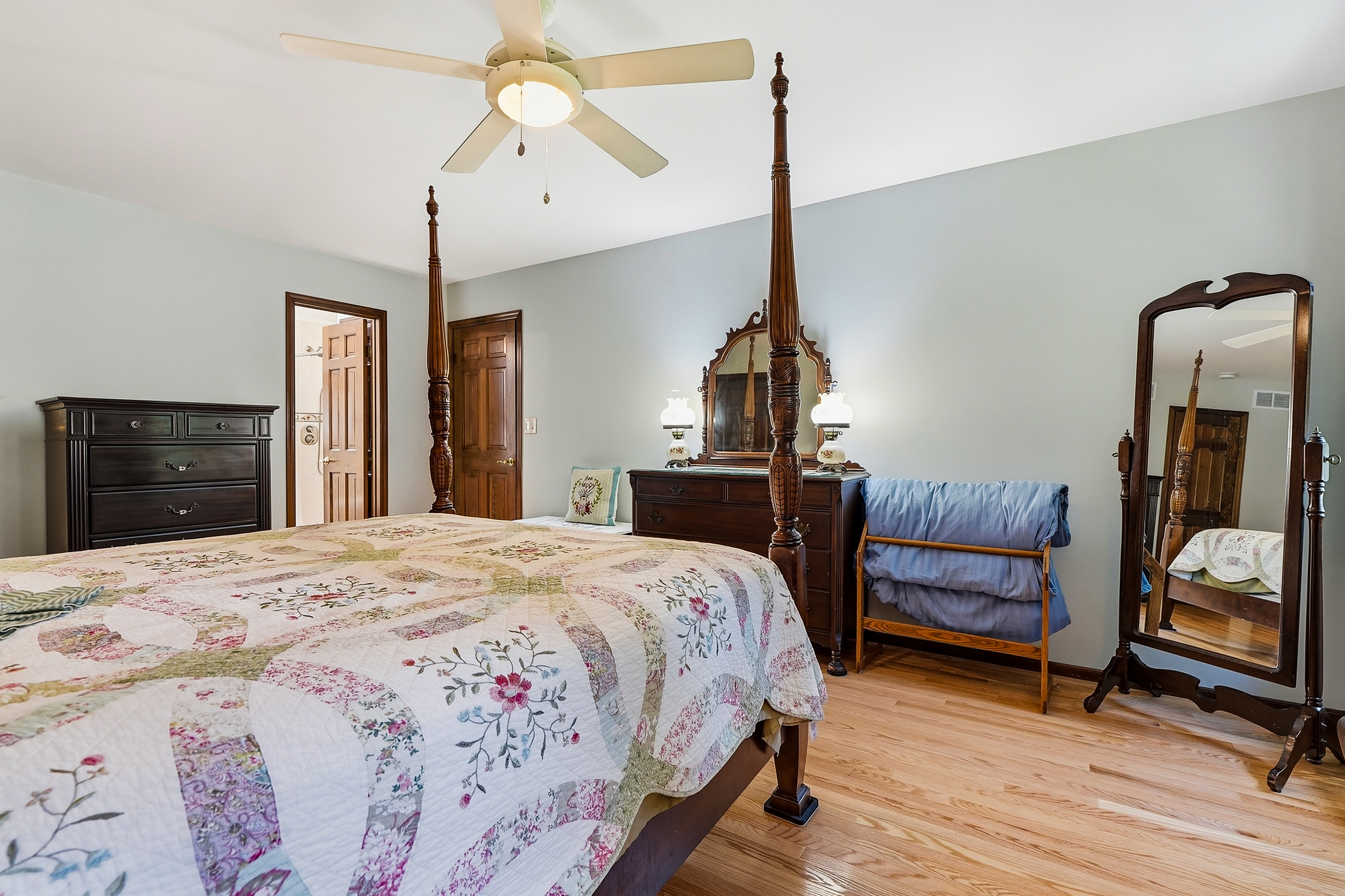  11 Raven Road, Colts Neck NJ - 物件實景