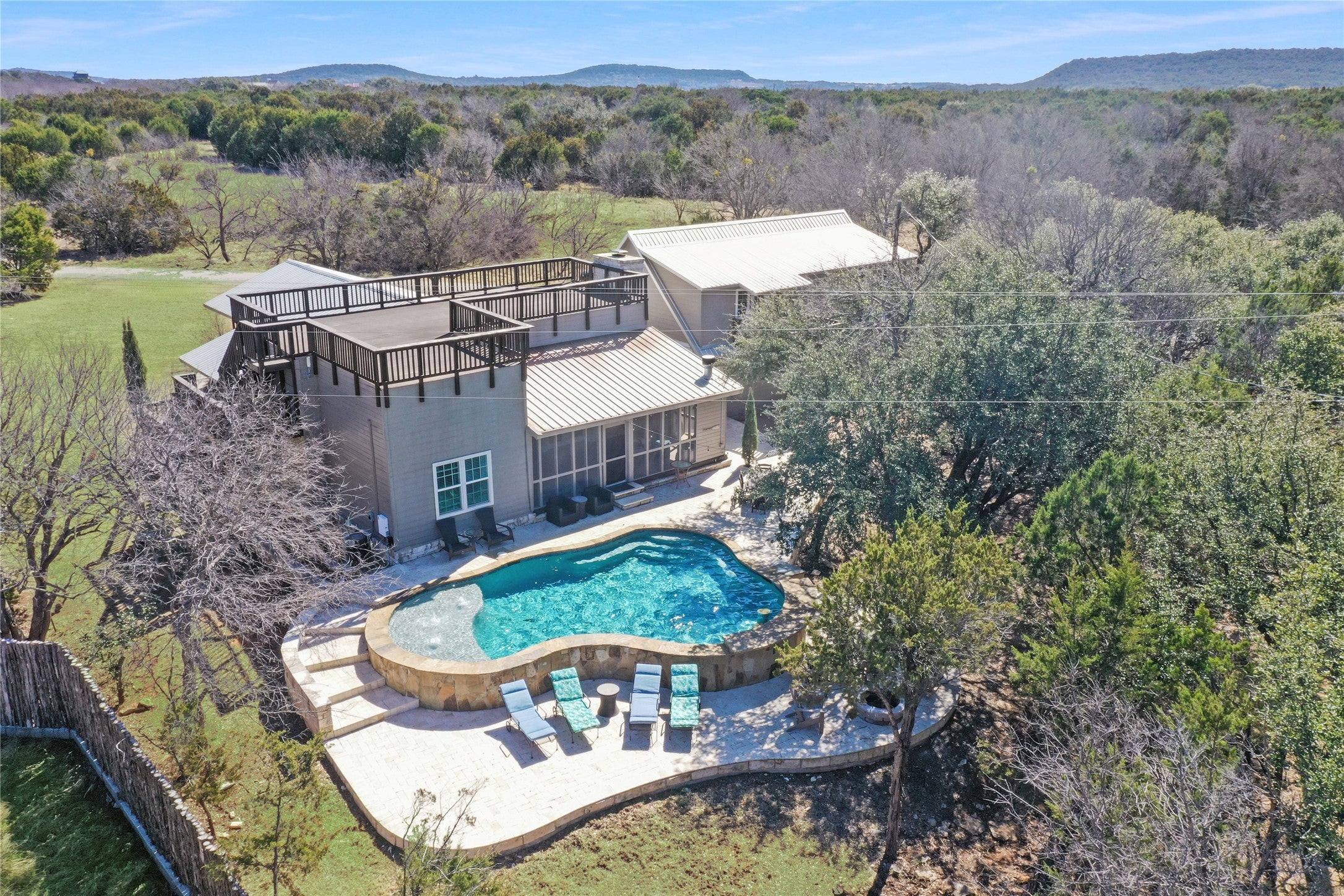 Possum Kingdom Lake, Texas, 76450, United States, 5 Bedrooms Bedrooms, ,3 BathroomsBathrooms,Residential,For Sale,2049060