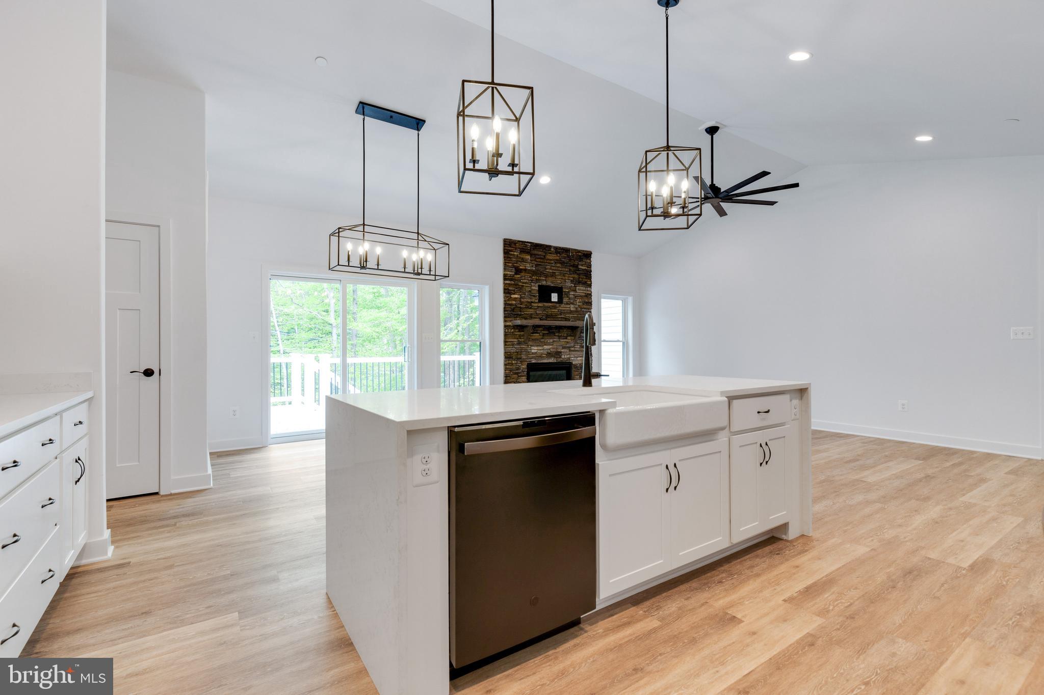 Hughesville, Maryland, 20637, United States, 4 Bedrooms Bedrooms, ,2 BathroomsBathrooms,Residential,For Sale,1974064