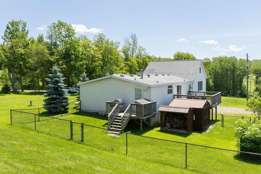 Franklin, New York, 13775, United States, 3 Bedrooms Bedrooms, ,2 BathroomsBathrooms,Residential,For Sale,1967662