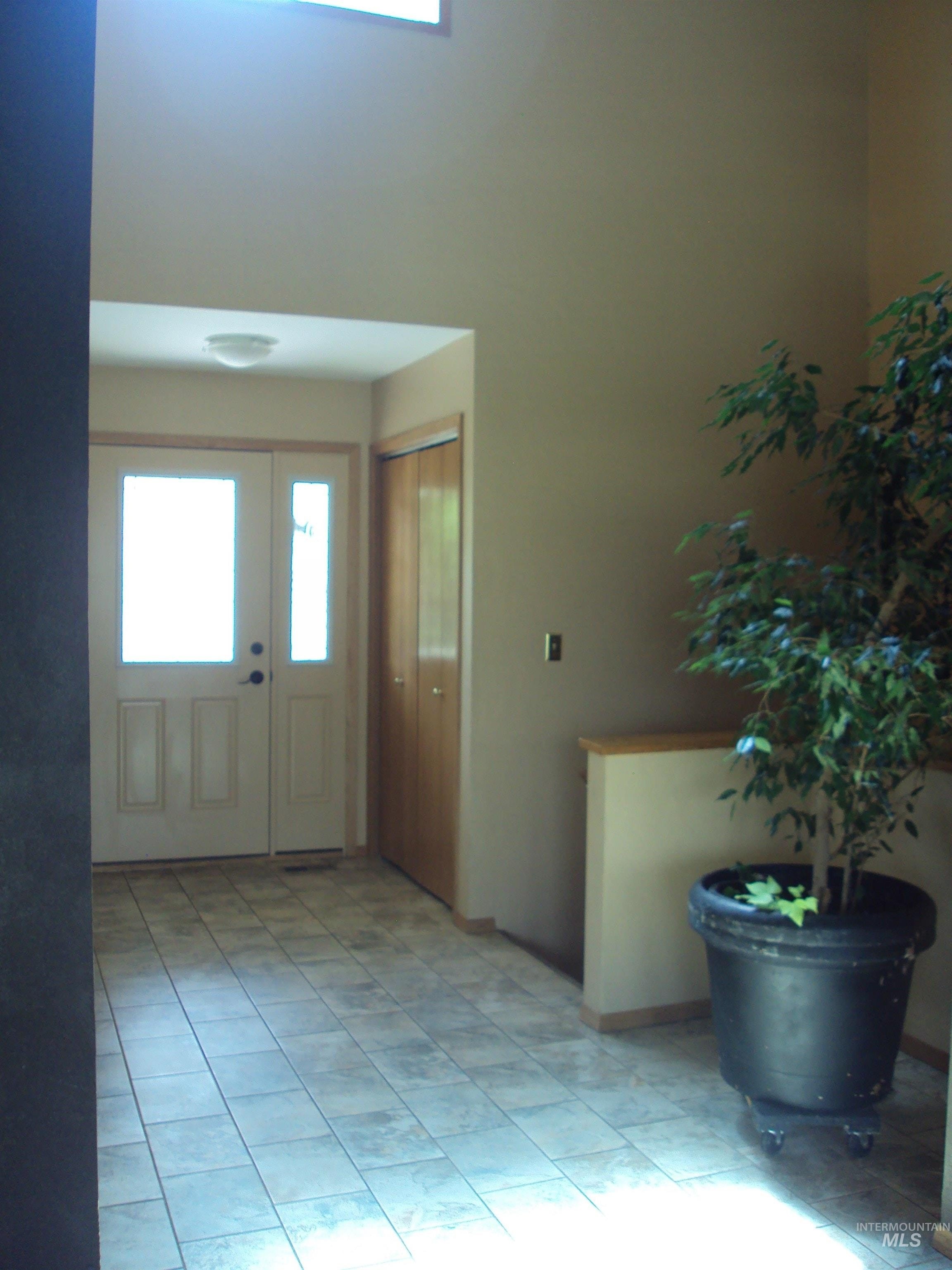 Lewiston, Idaho, 83501, United States, 5 Bedrooms Bedrooms, ,4 BathroomsBathrooms,Residential,For Sale,1905488